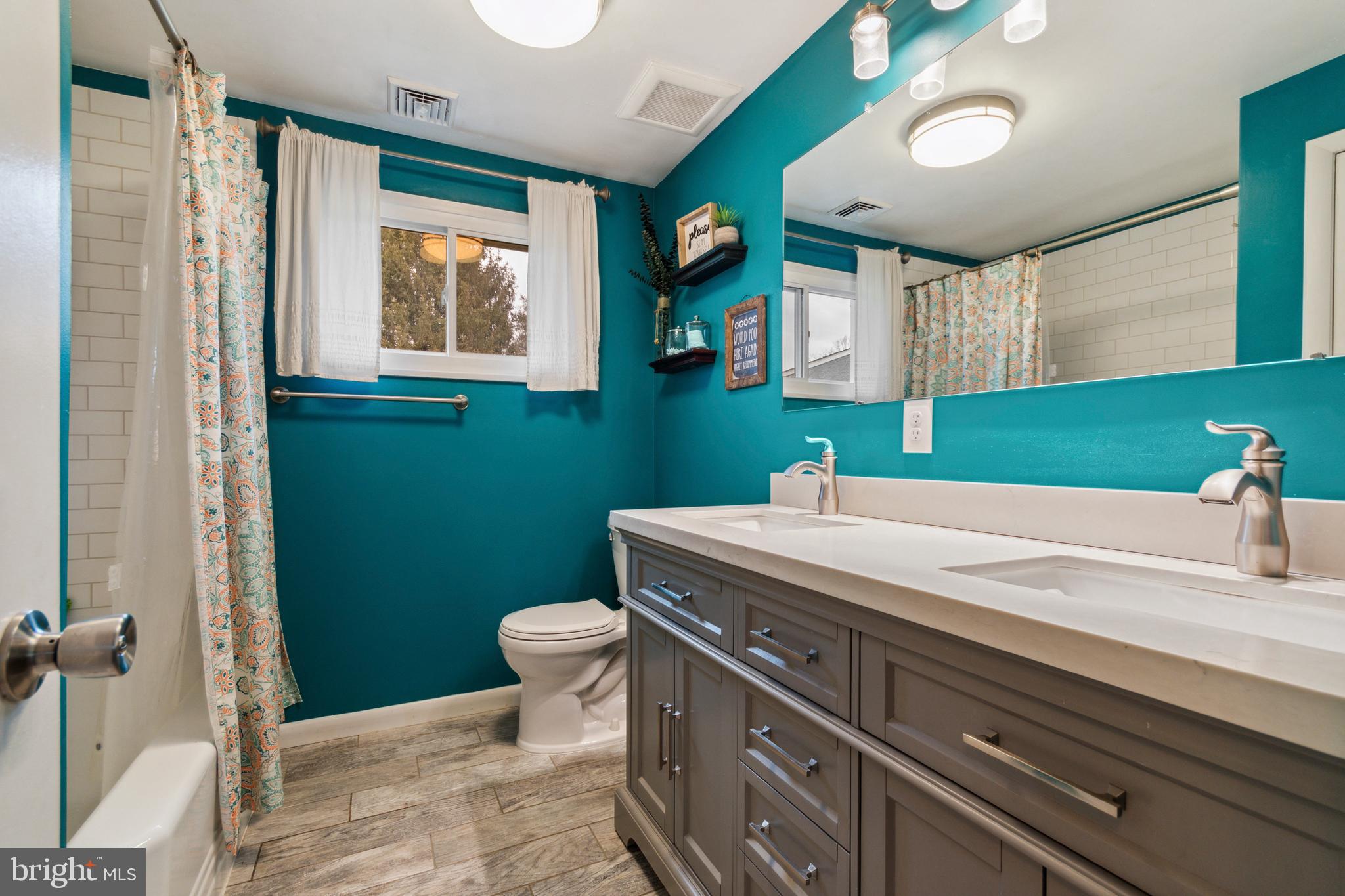 PENNSBURY HILLS - Residential