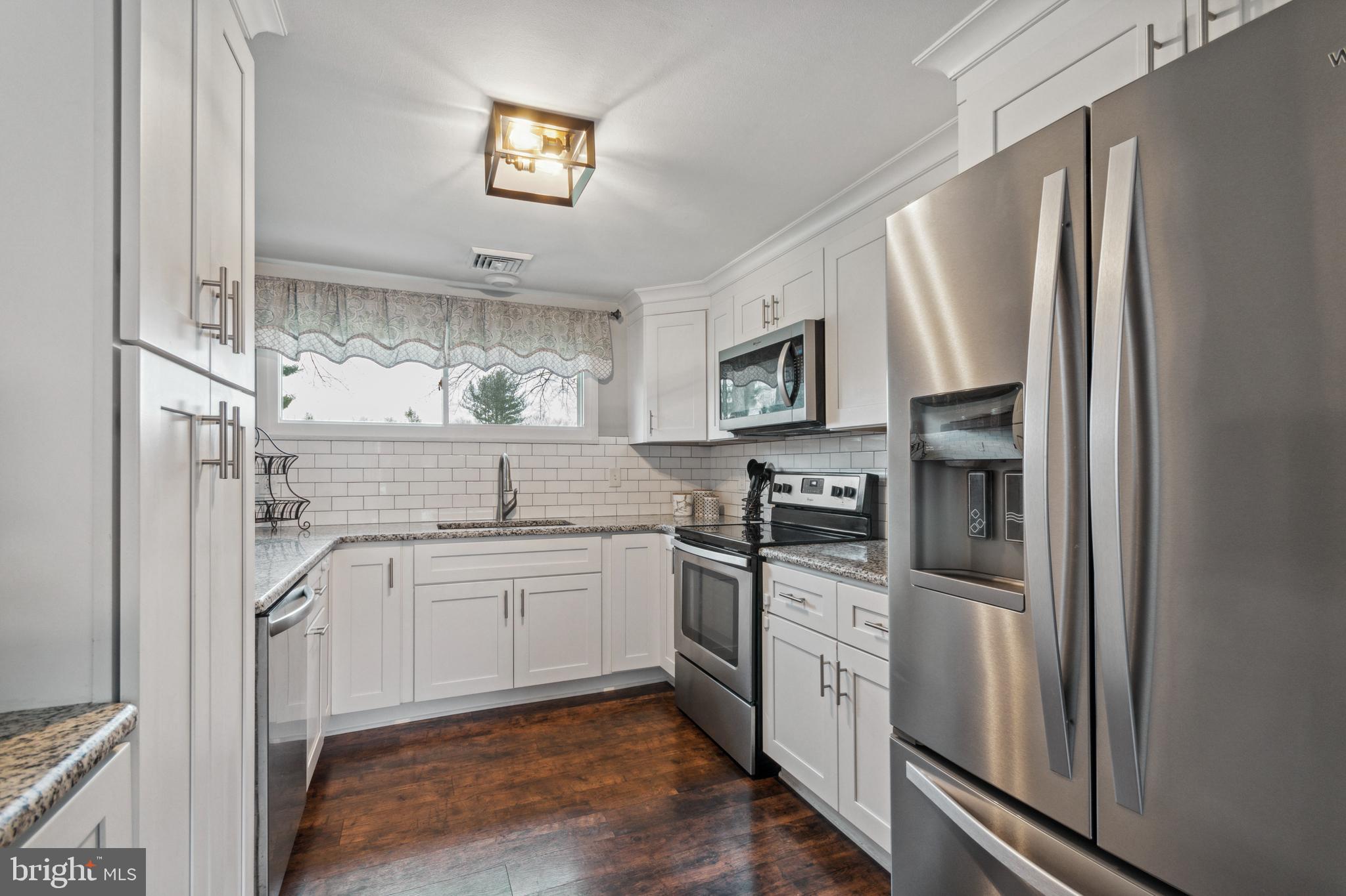 PENNSBURY HILLS - Residential