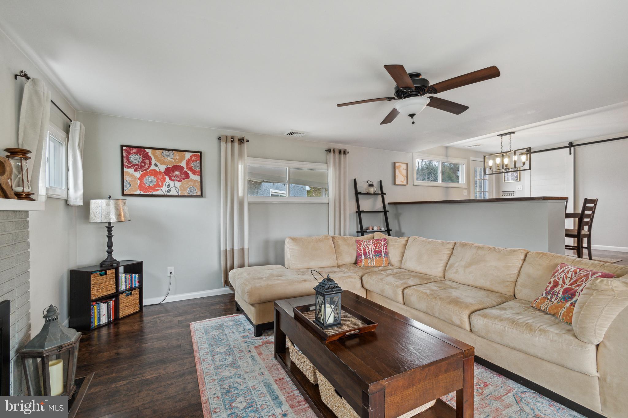 PENNSBURY HILLS - Residential