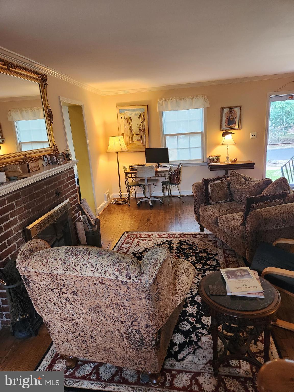 ARLINGTON HEIGHTS - Residential