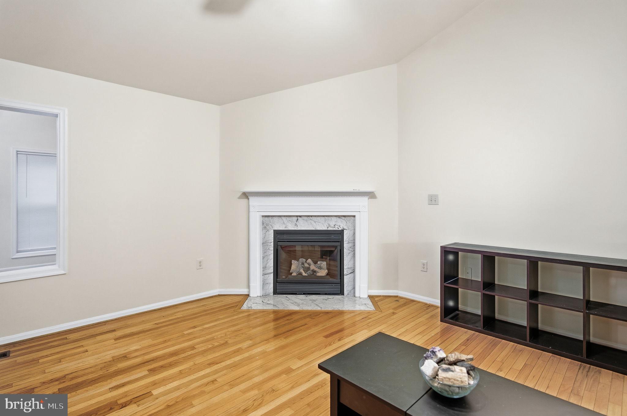 SYCAMORE VILLAGE - Residential