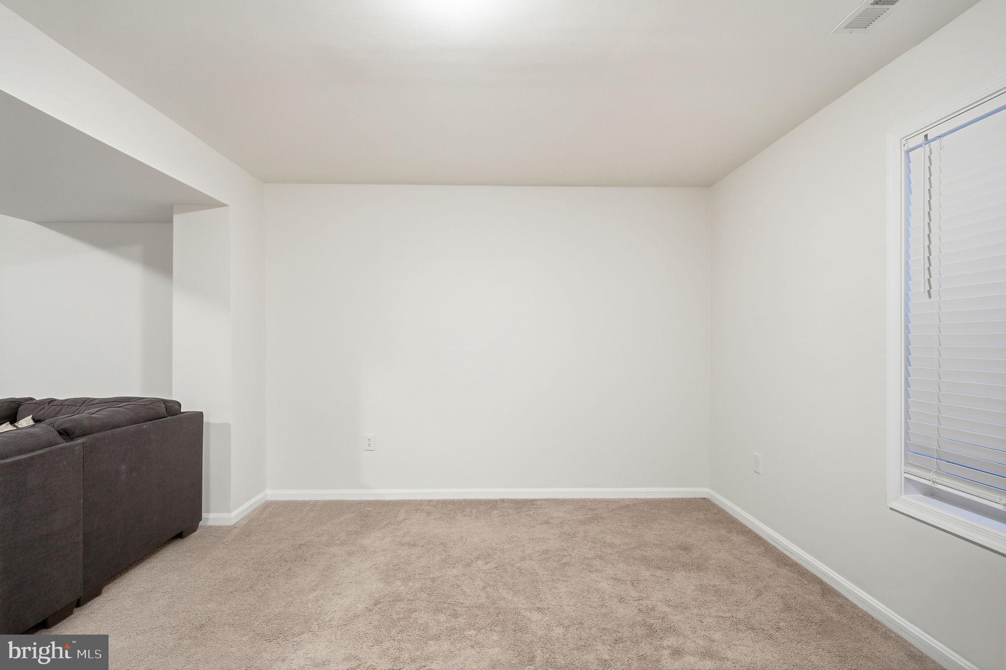 SYCAMORE VILLAGE - Residential