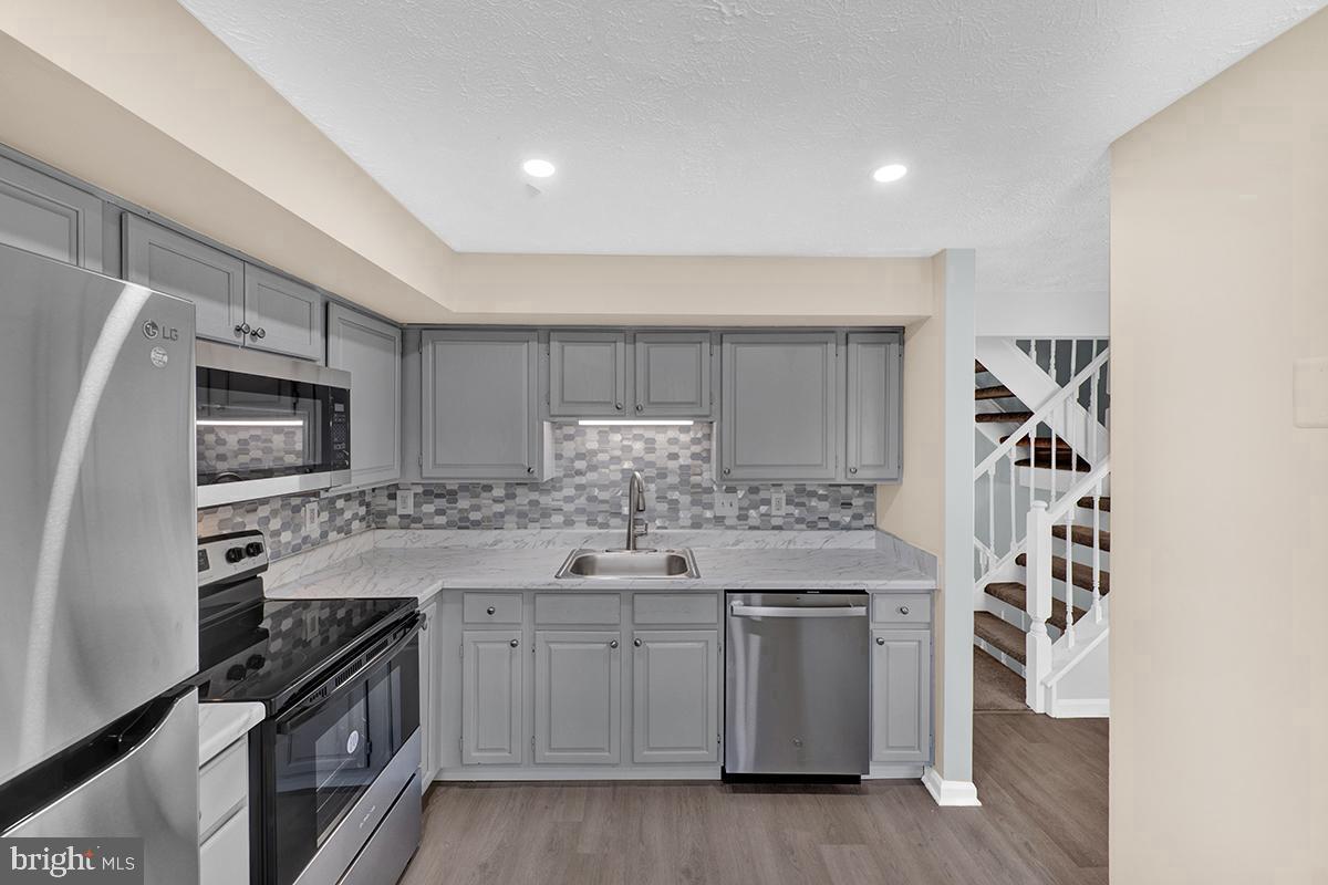 HERITAGE FOREST - Residential