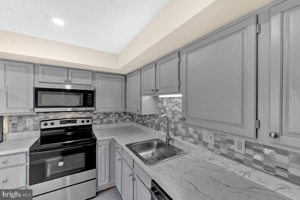 HERITAGE FOREST - Residential