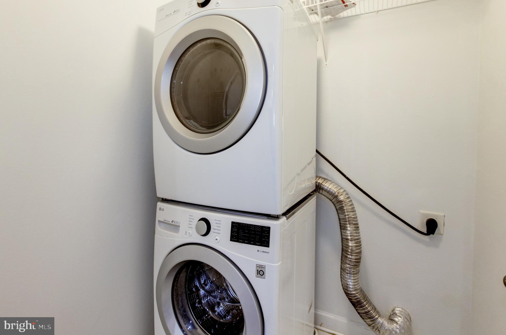 FITZ AT ROCKVILLE TOWN C - Residential