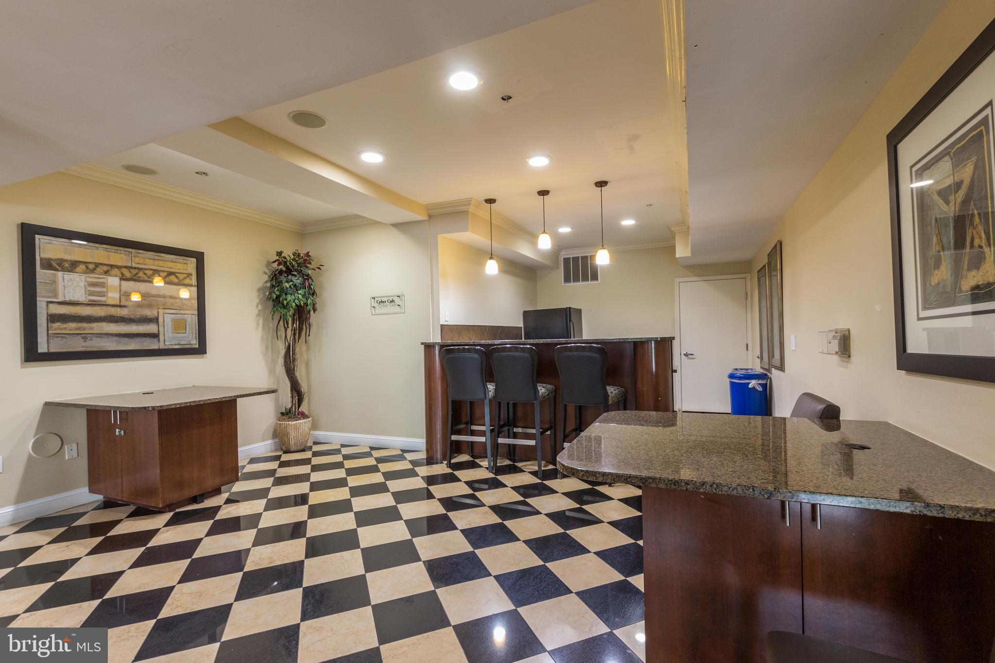 FITZ AT ROCKVILLE TOWN C - Residential