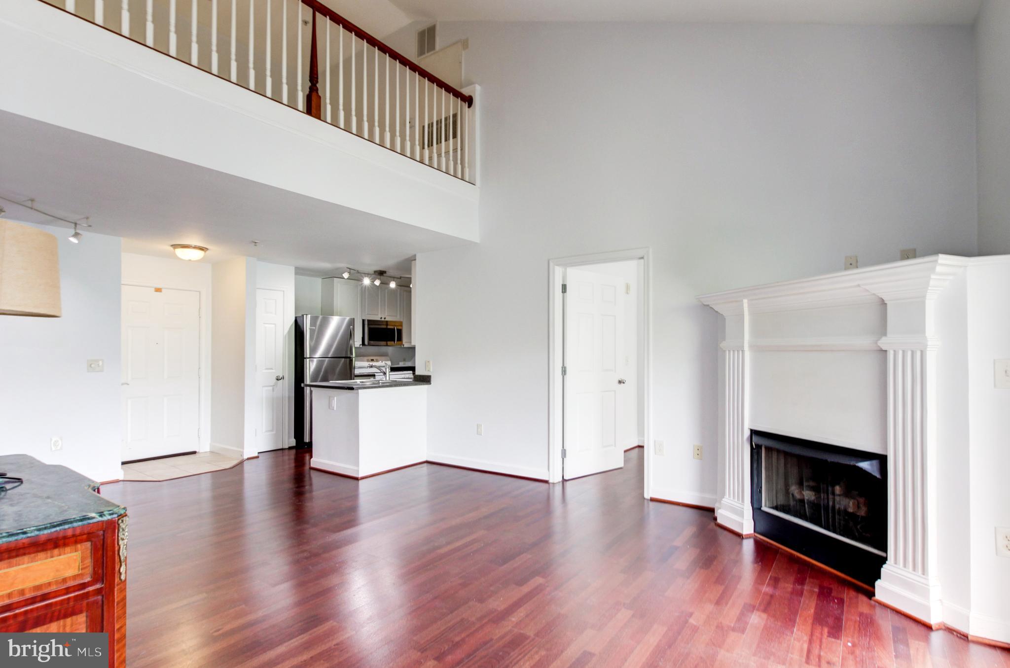 FITZ AT ROCKVILLE TOWN C - Residential