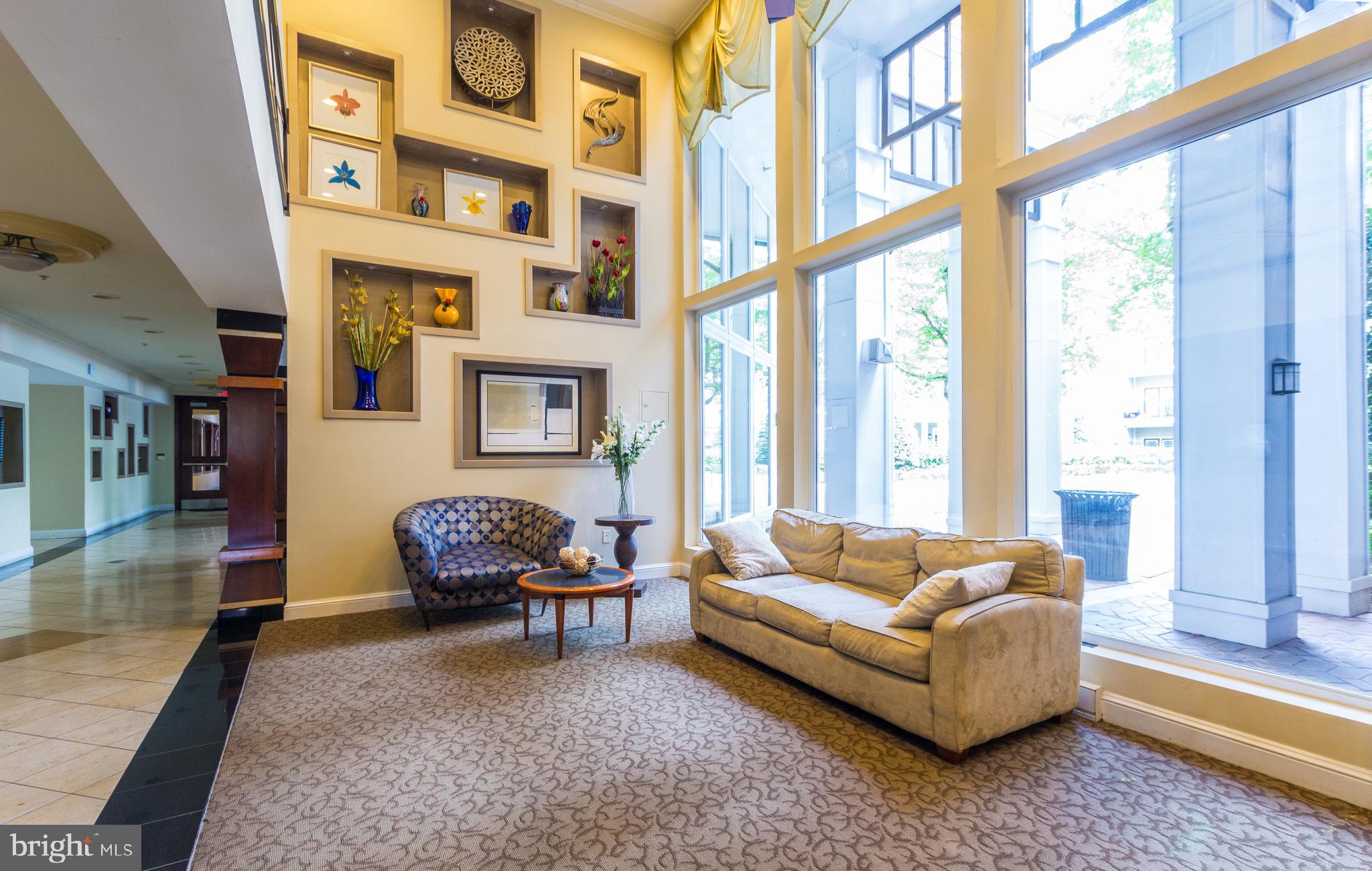 FITZ AT ROCKVILLE TOWN C - Residential