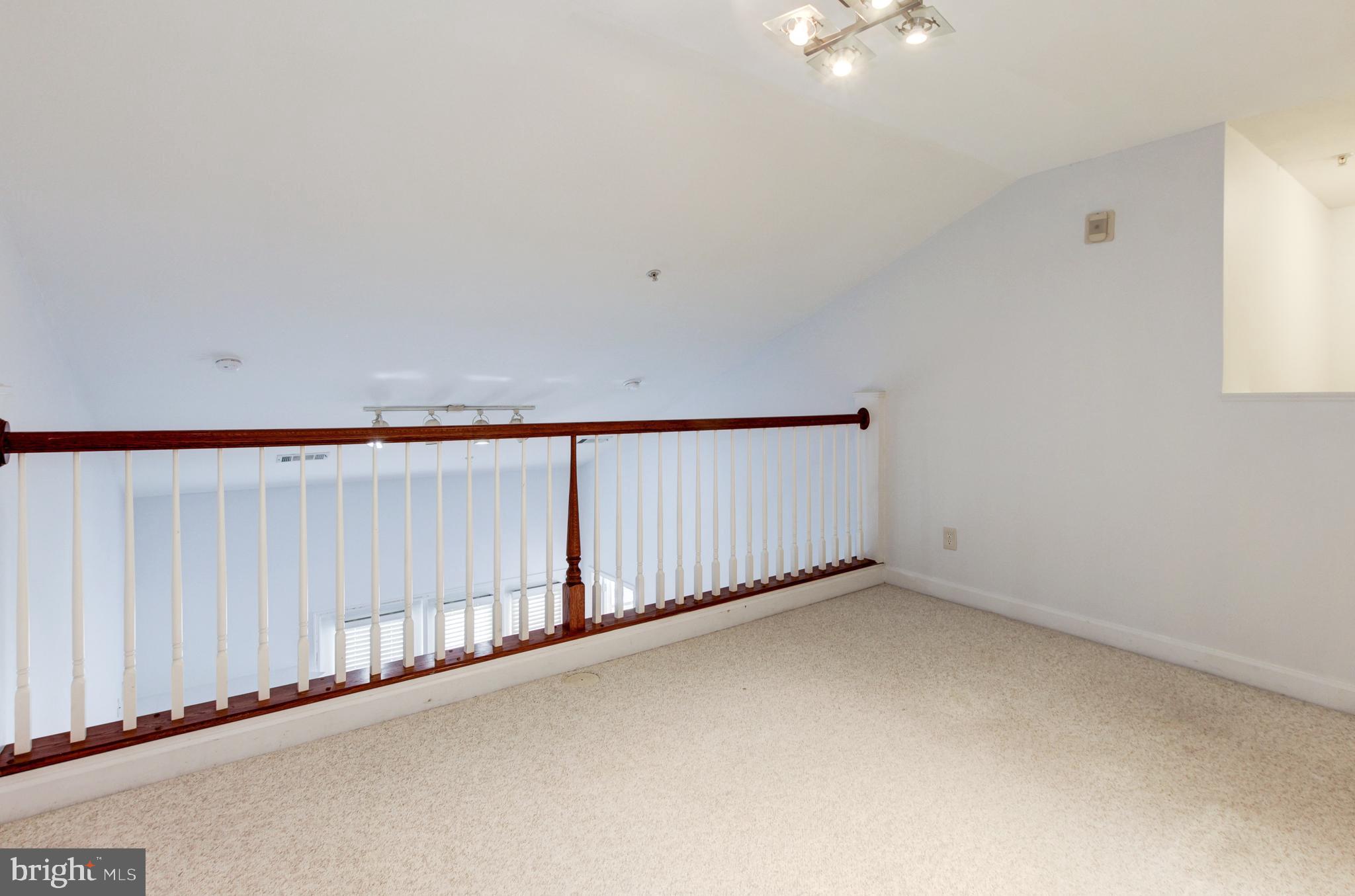 FITZ AT ROCKVILLE TOWN C - Residential