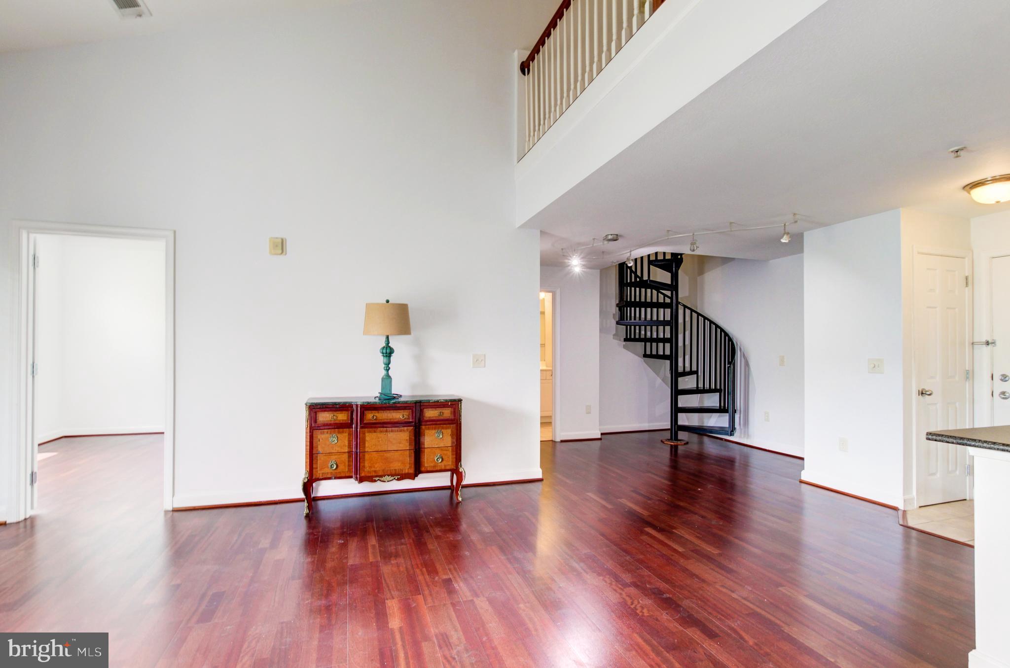 FITZ AT ROCKVILLE TOWN C - Residential