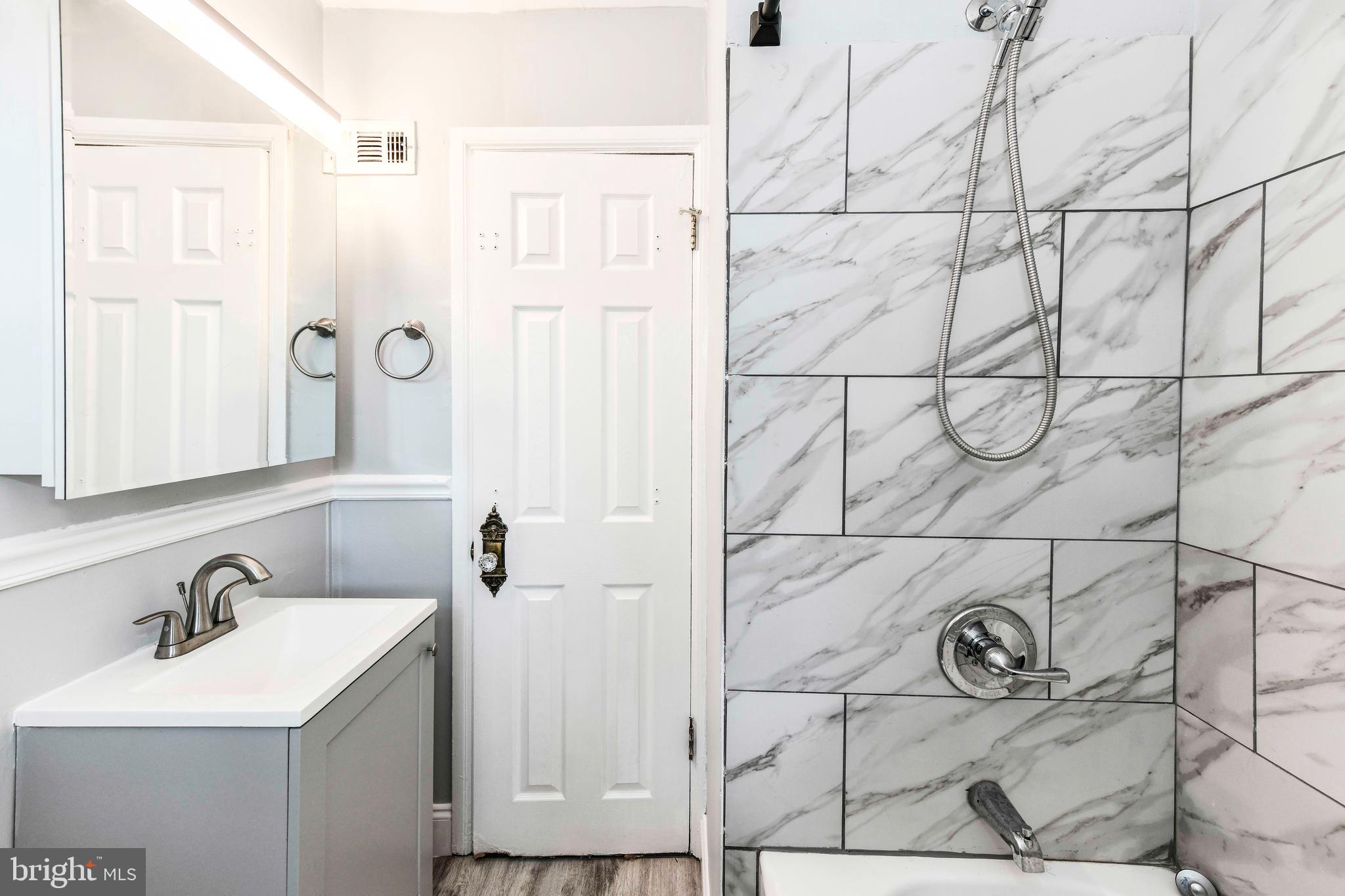 WESTMONT - Residential Lease