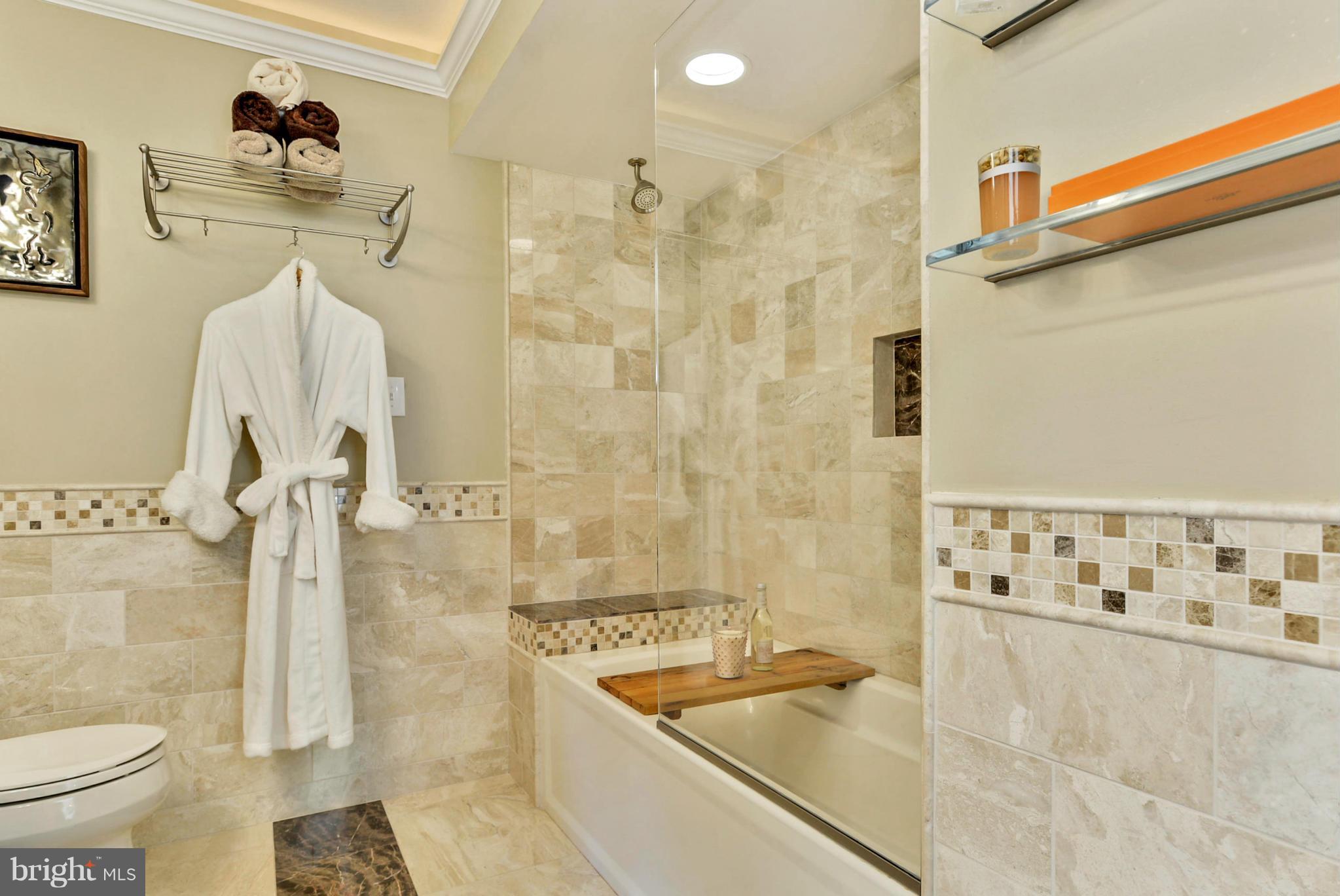 COURTHOUSE - Residential