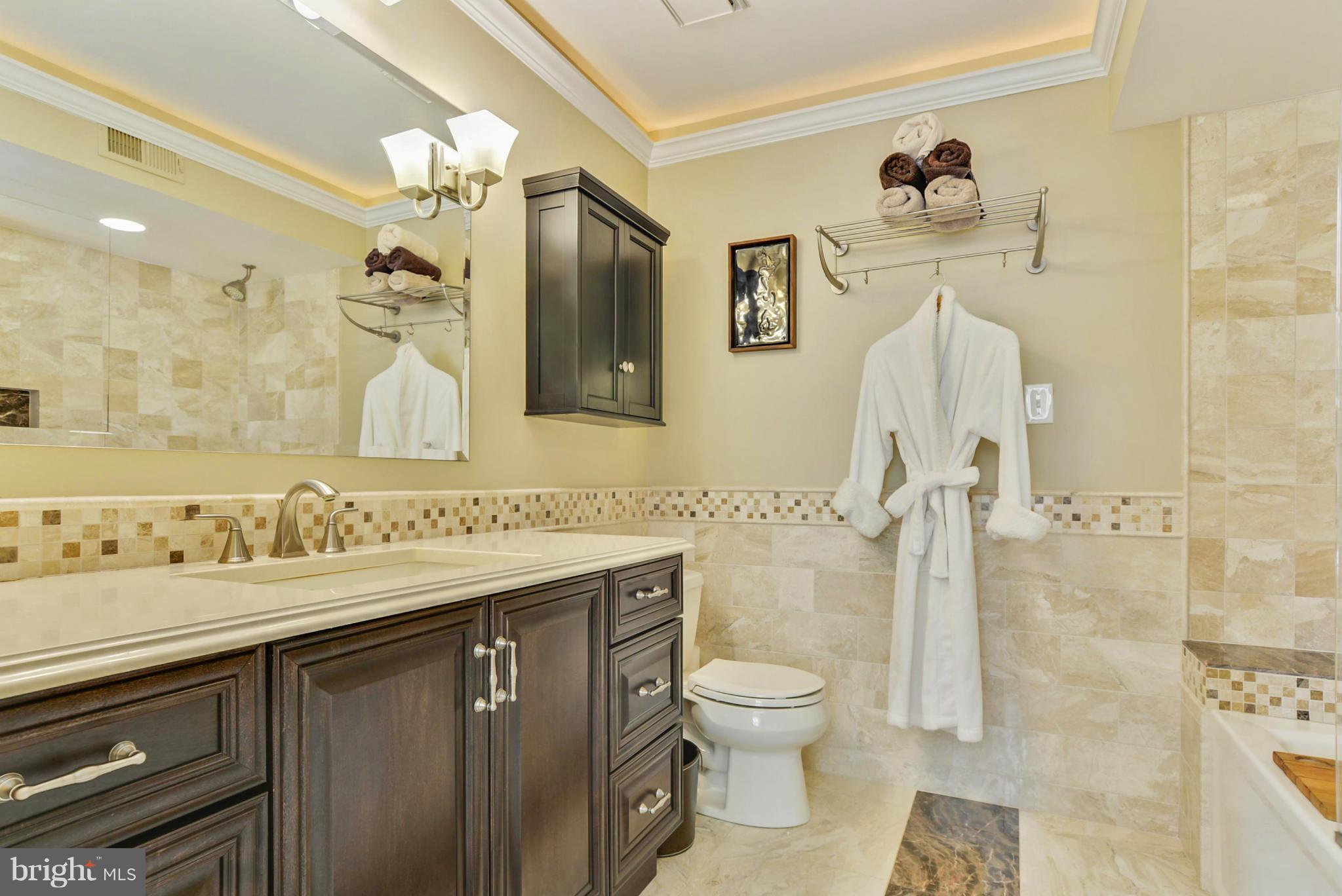 COURTHOUSE - Residential