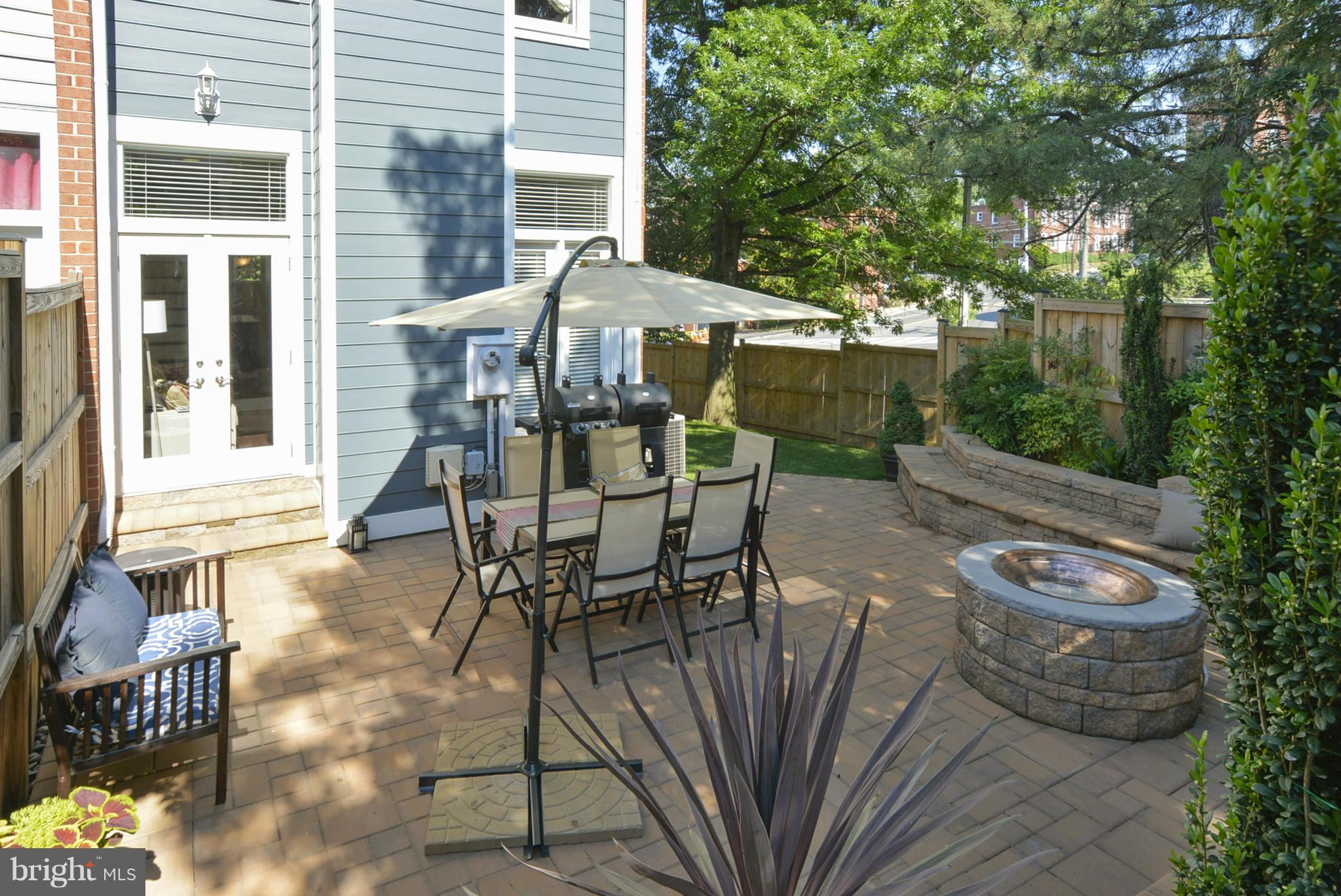 COURTHOUSE - Residential