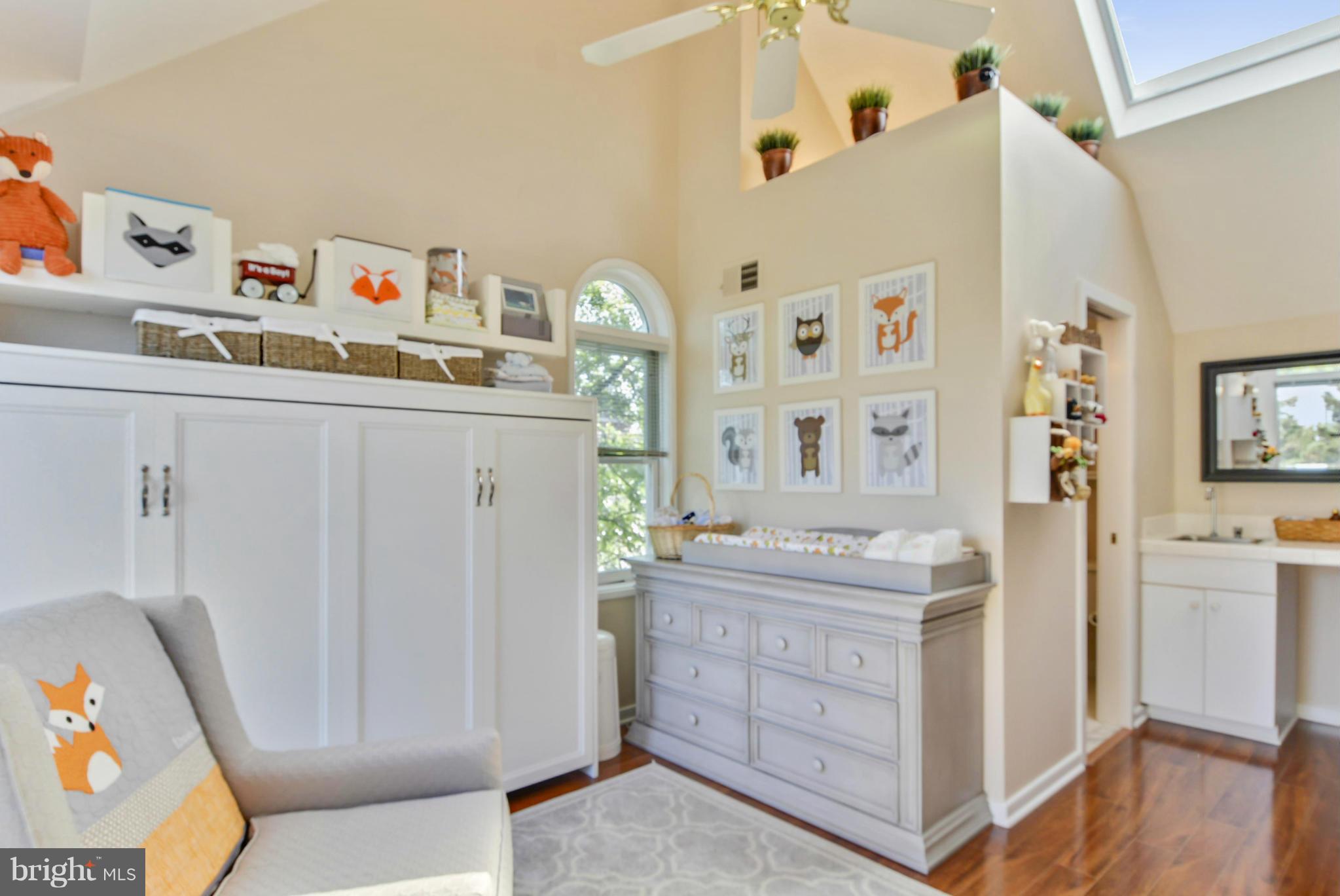 COURTHOUSE - Residential