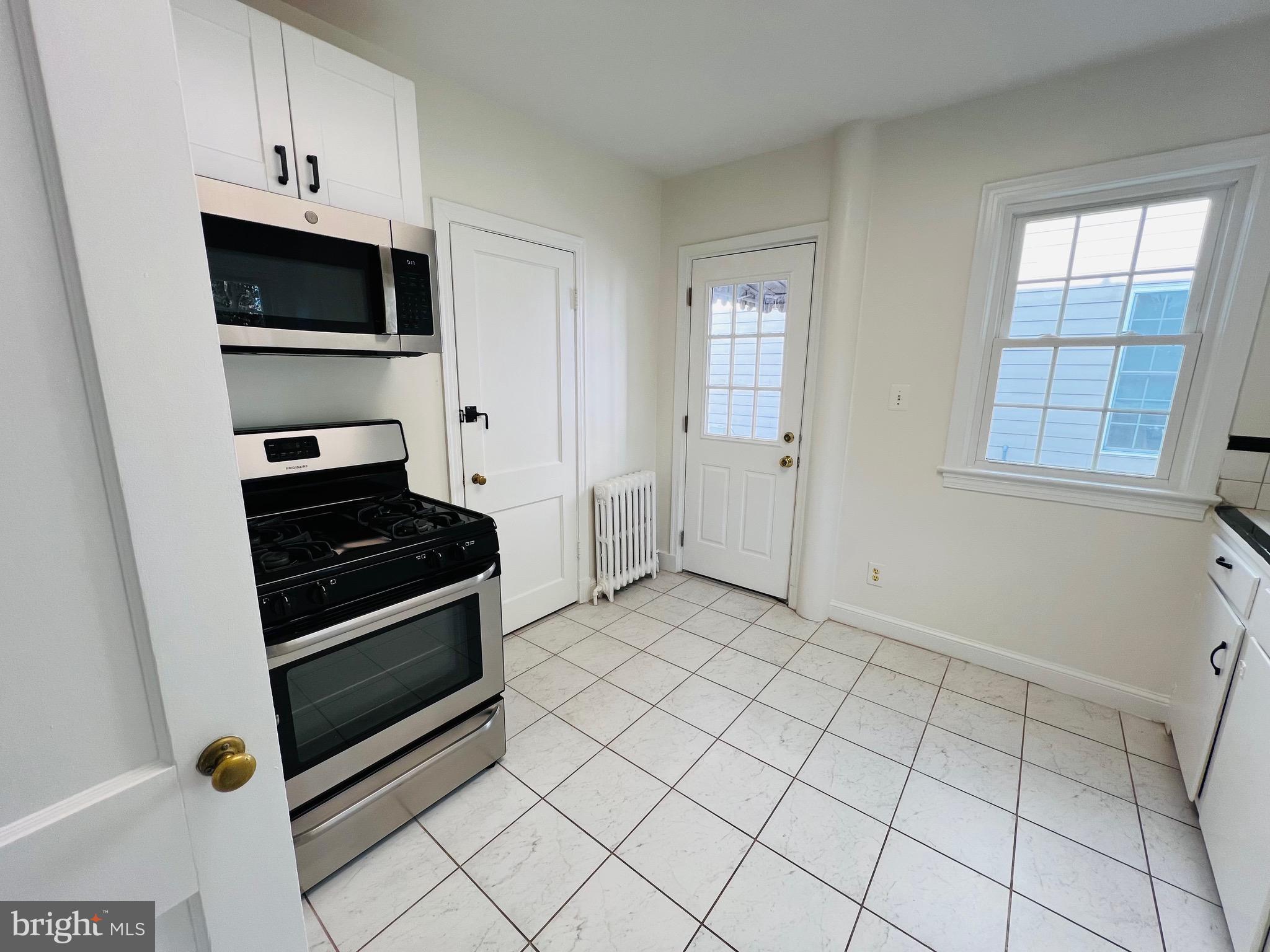 BON AIR - Residential Lease