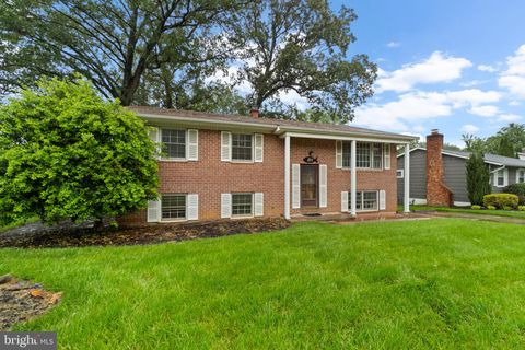 105 SACRED HEART LANE REISTERSTOWN MD 21136