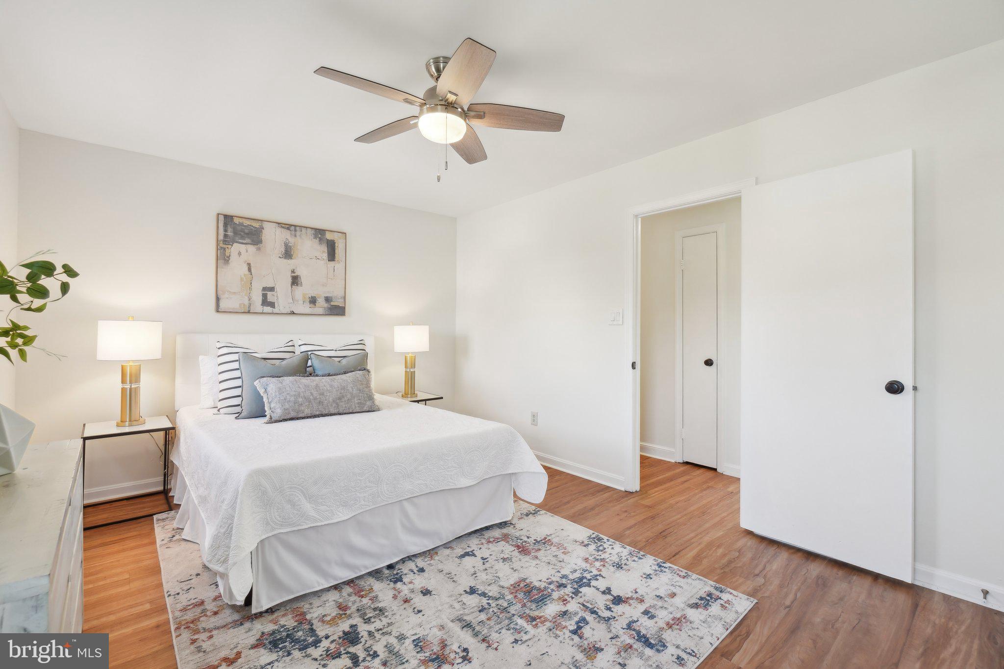 DEL RAY - Residential