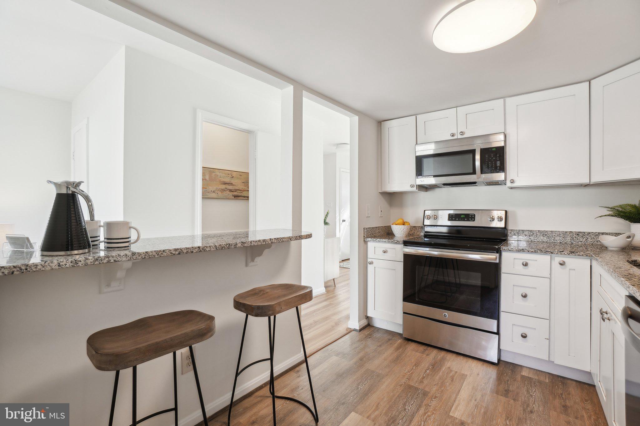 DEL RAY - Residential