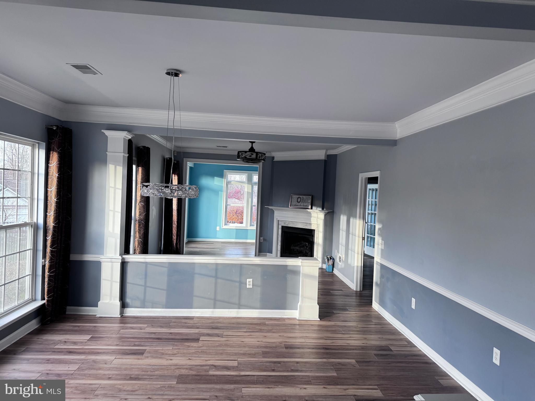 RIVER RIDGE - Residential