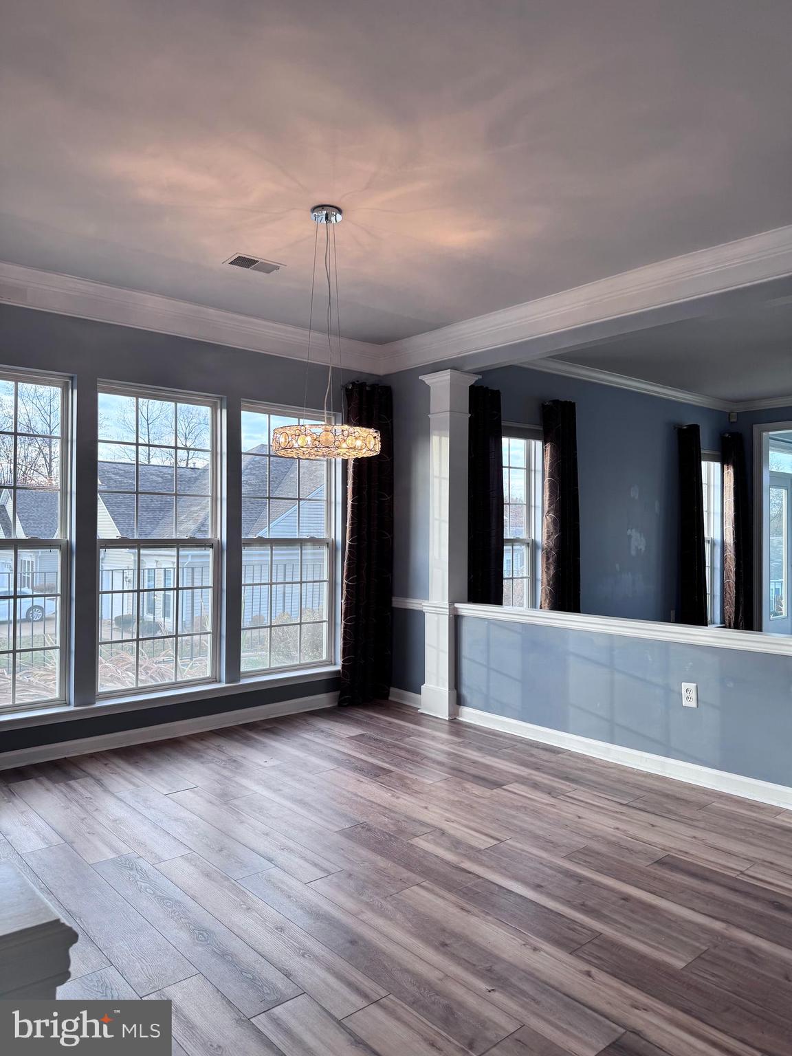 RIVER RIDGE - Residential