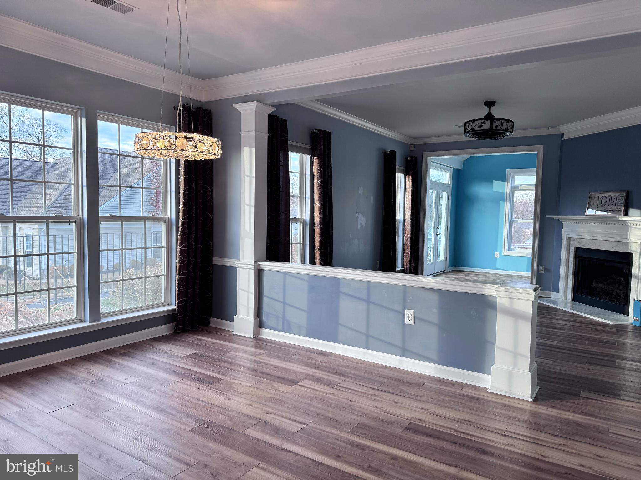 RIVER RIDGE - Residential