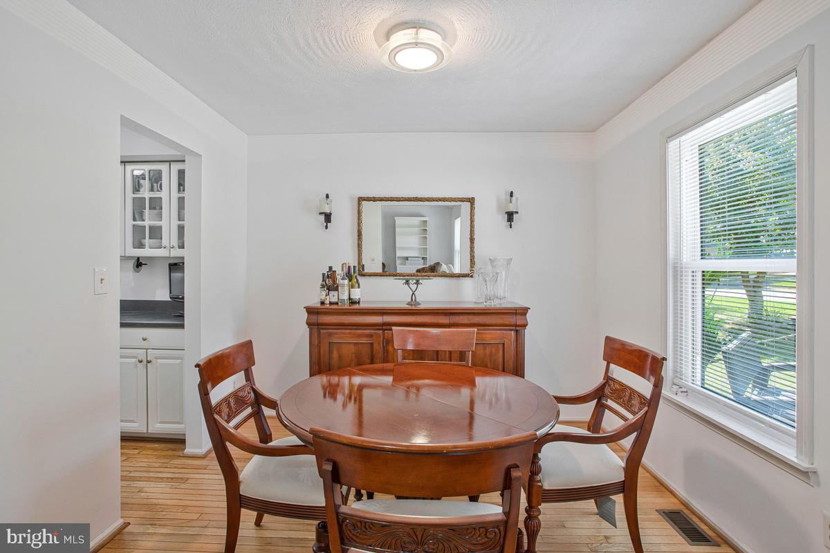 BAY HIGHLANDS - Residential