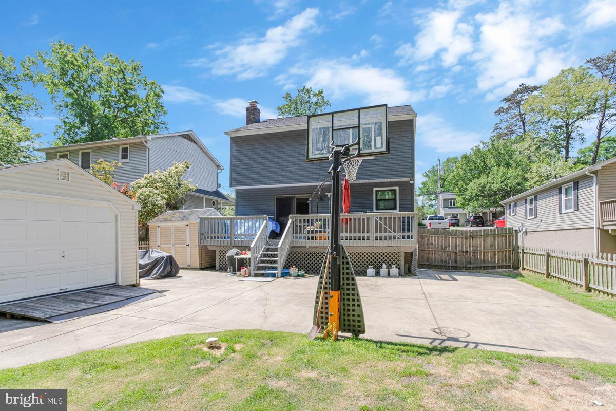 BAY HIGHLANDS - Residential
