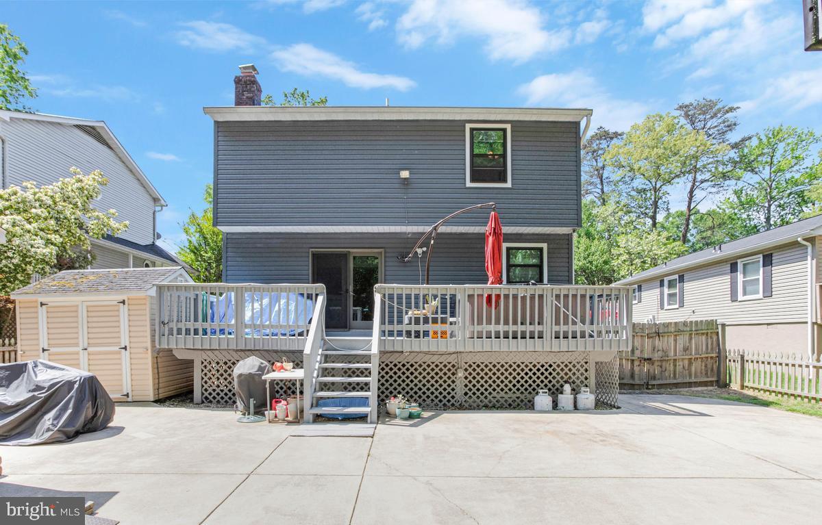 BAY HIGHLANDS - Residential