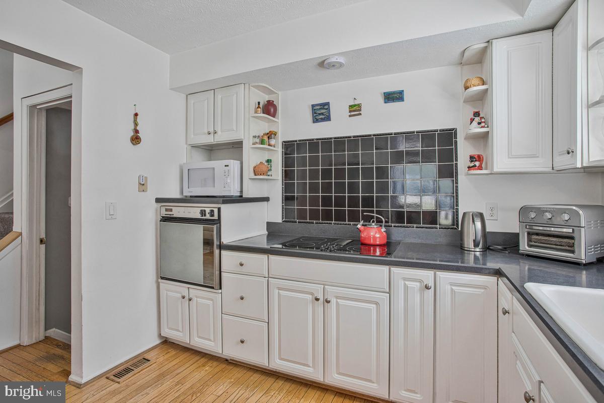 BAY HIGHLANDS - Residential