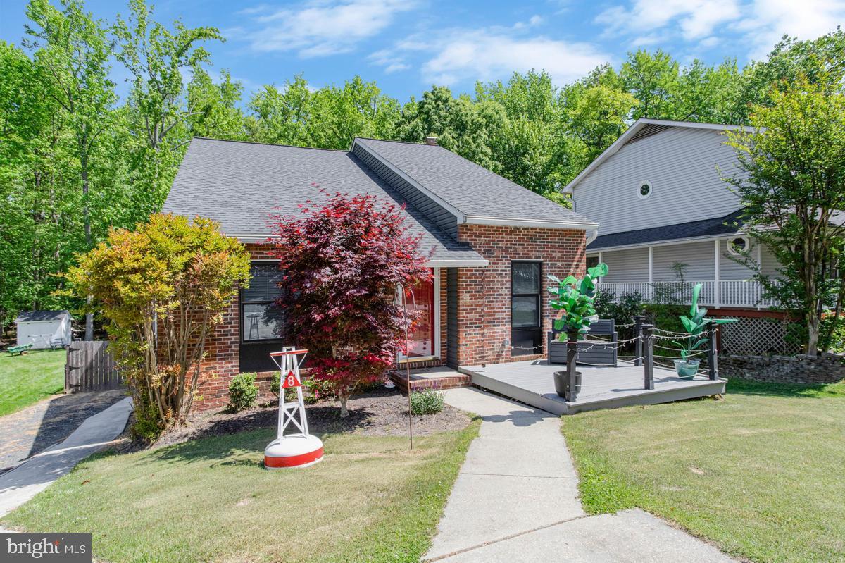 BAY HIGHLANDS - Residential