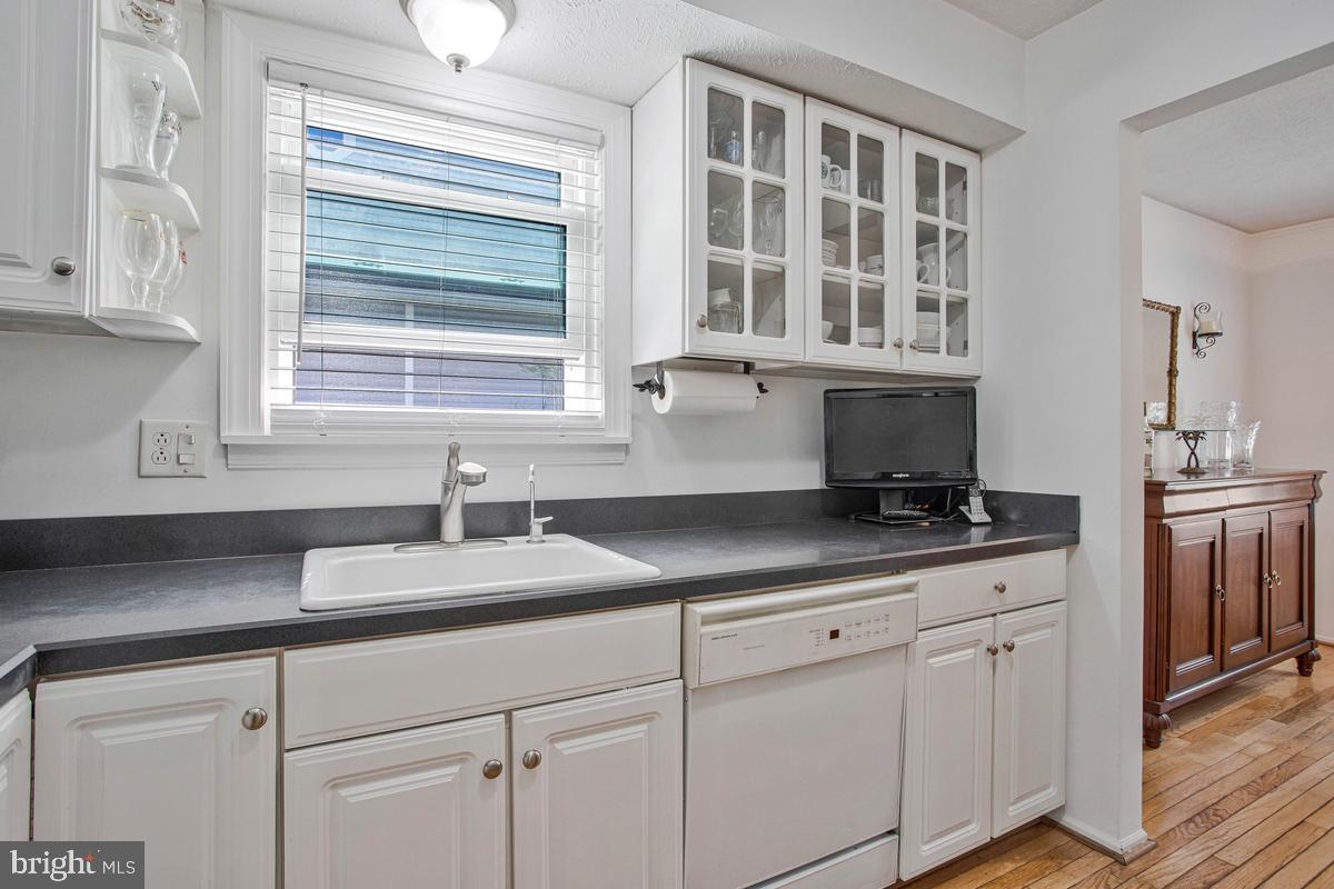 BAY HIGHLANDS - Residential