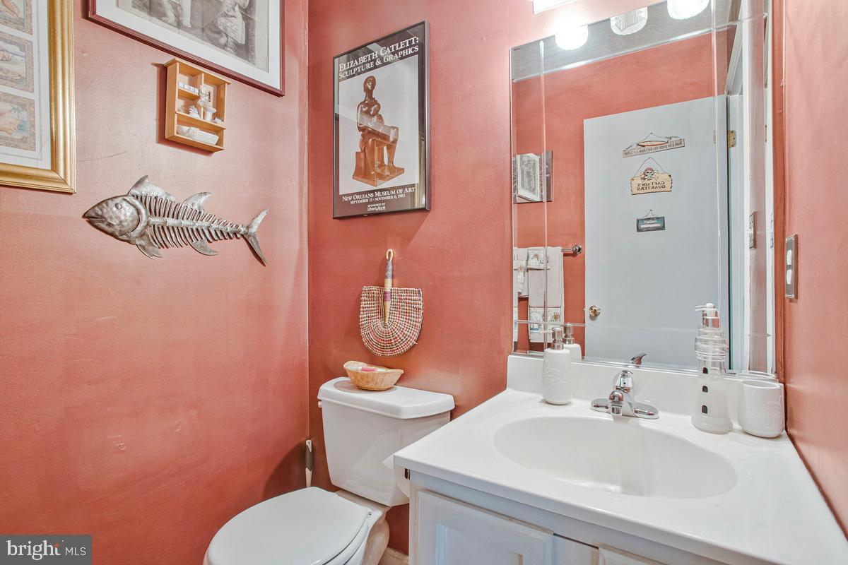 BAY HIGHLANDS - Residential