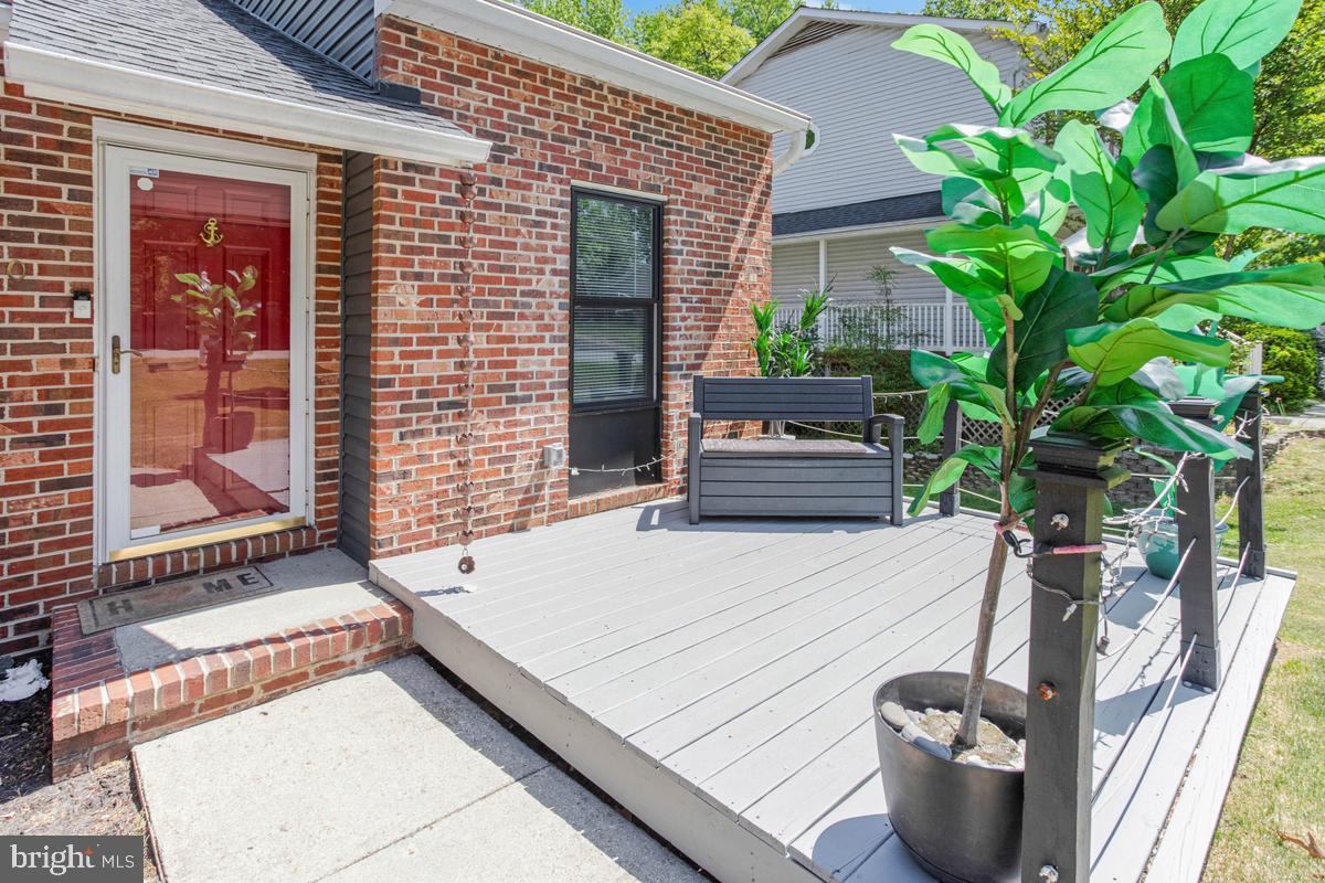 BAY HIGHLANDS - Residential