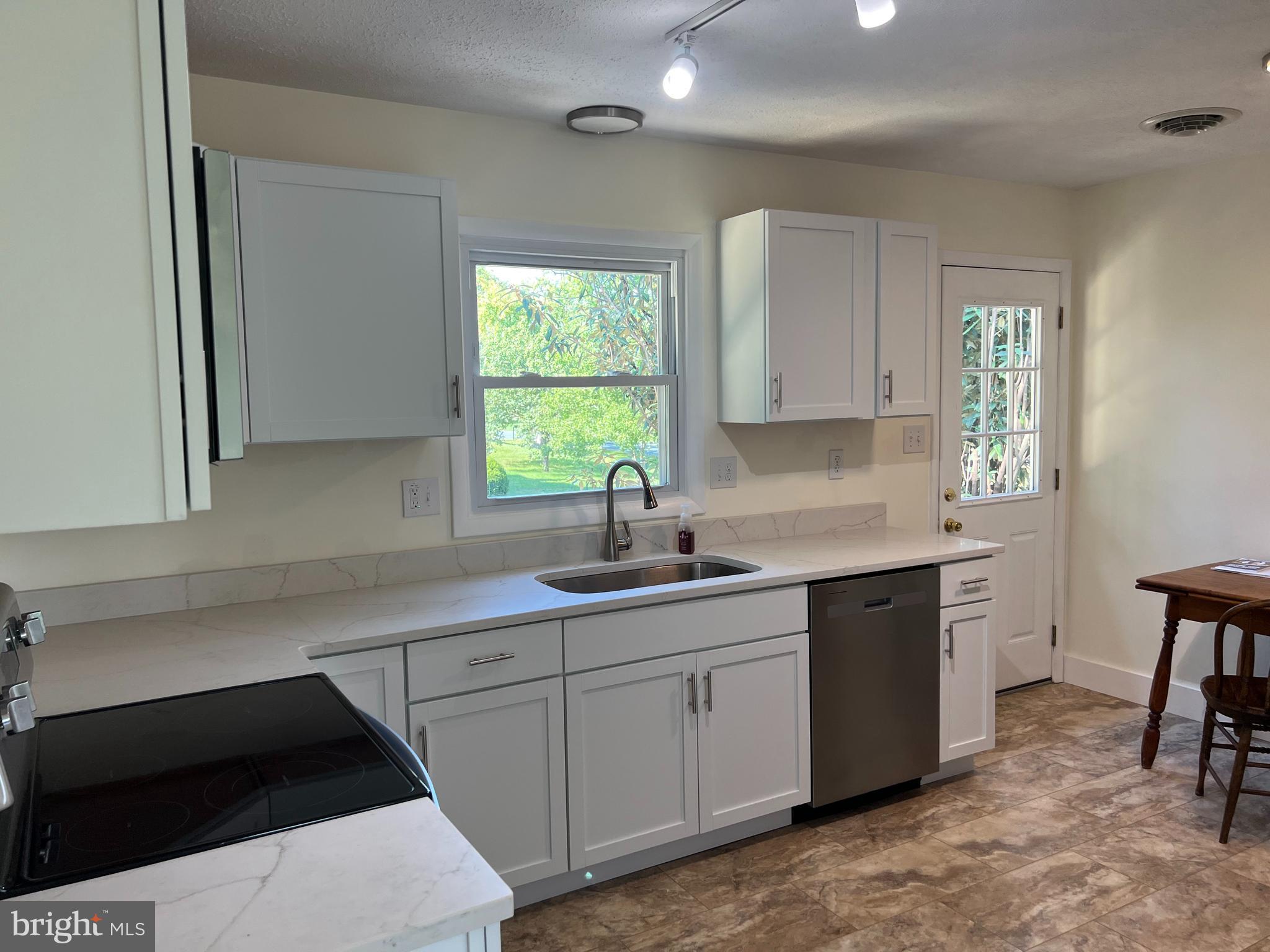 GREENBRIAR VILLAGE - Residential