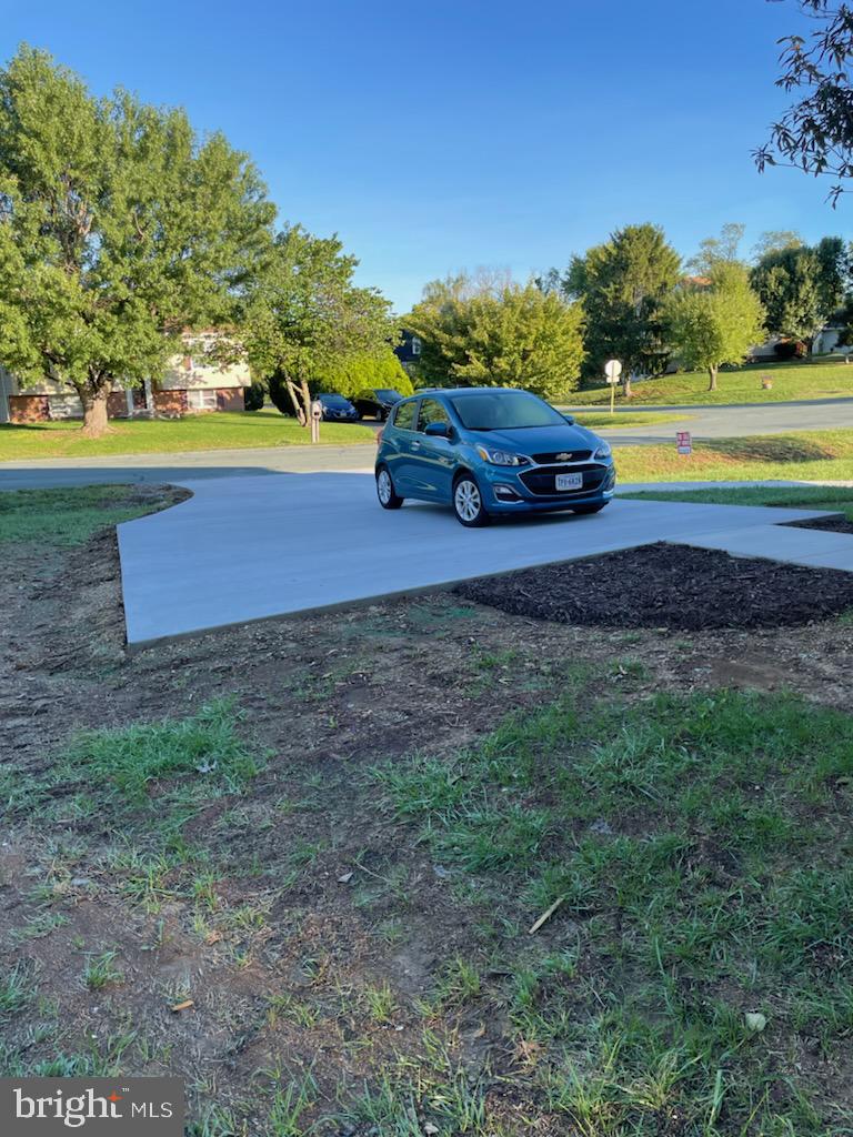 GREENBRIAR VILLAGE - Residential