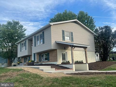 GREENBRIAR VILLAGE - Residential