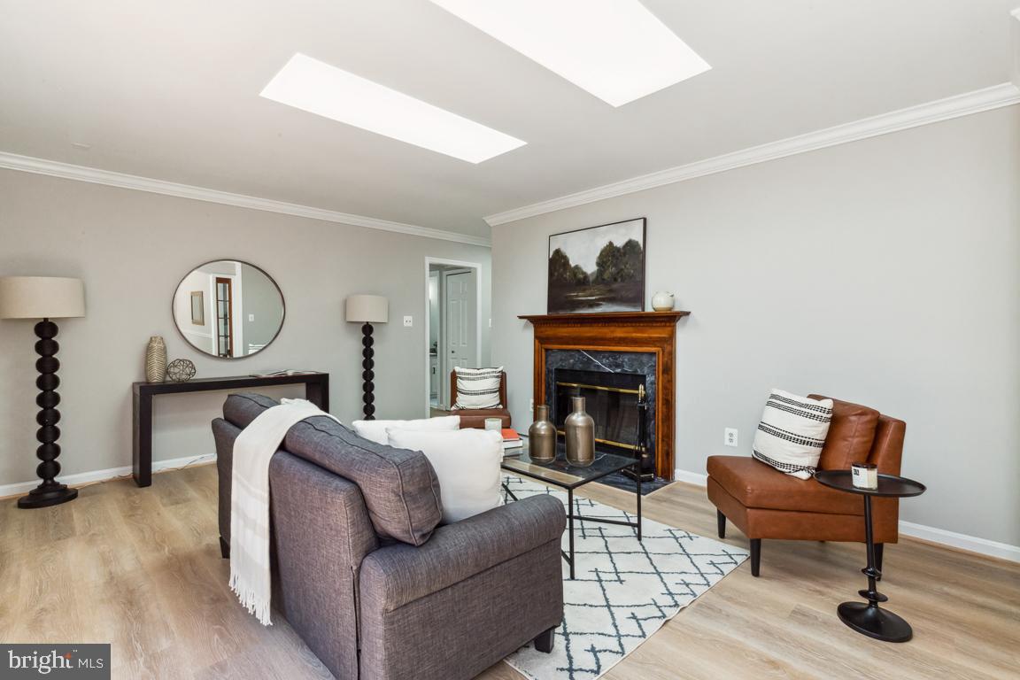 FAIRLAND - Residential