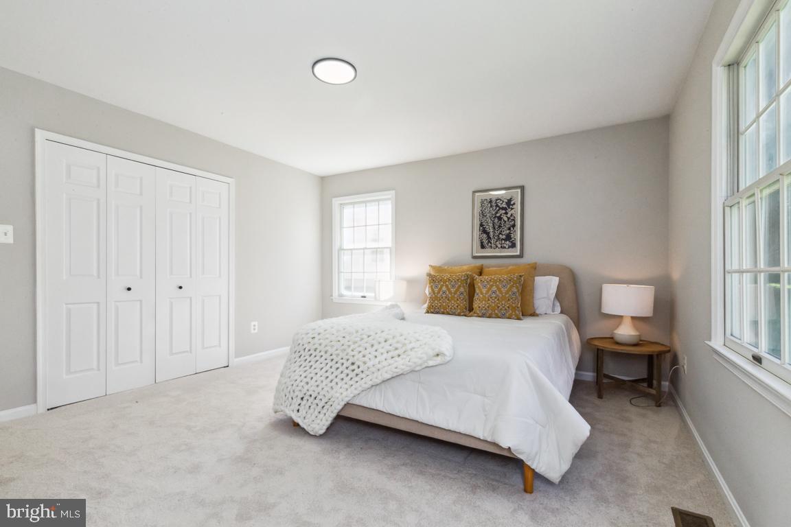 FAIRLAND - Residential