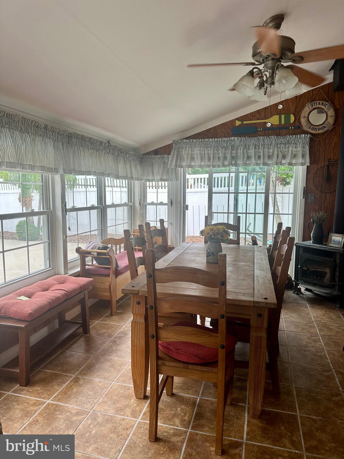 1209 CEDAR DRIVE