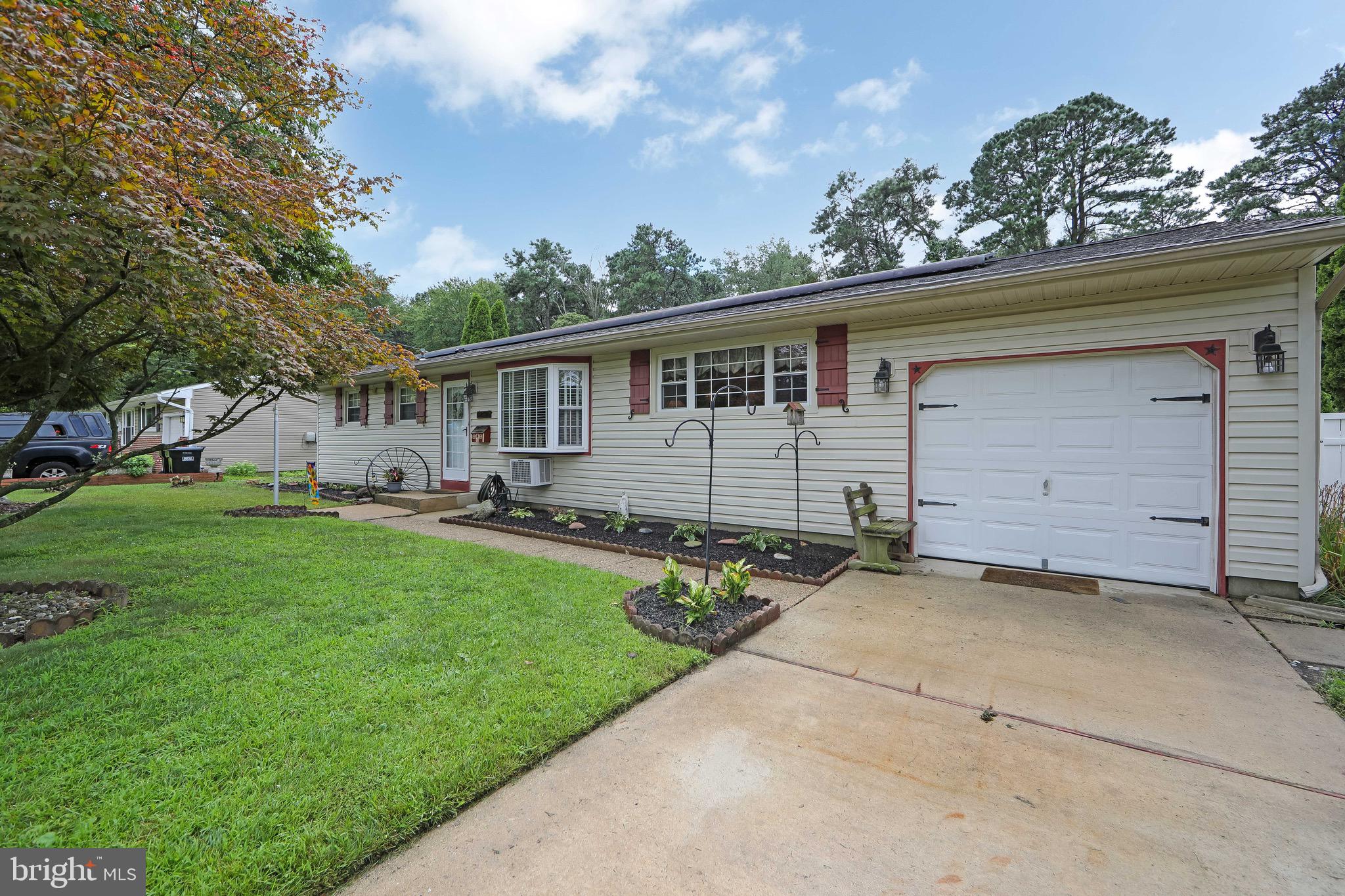 1209 CEDAR DRIVE
