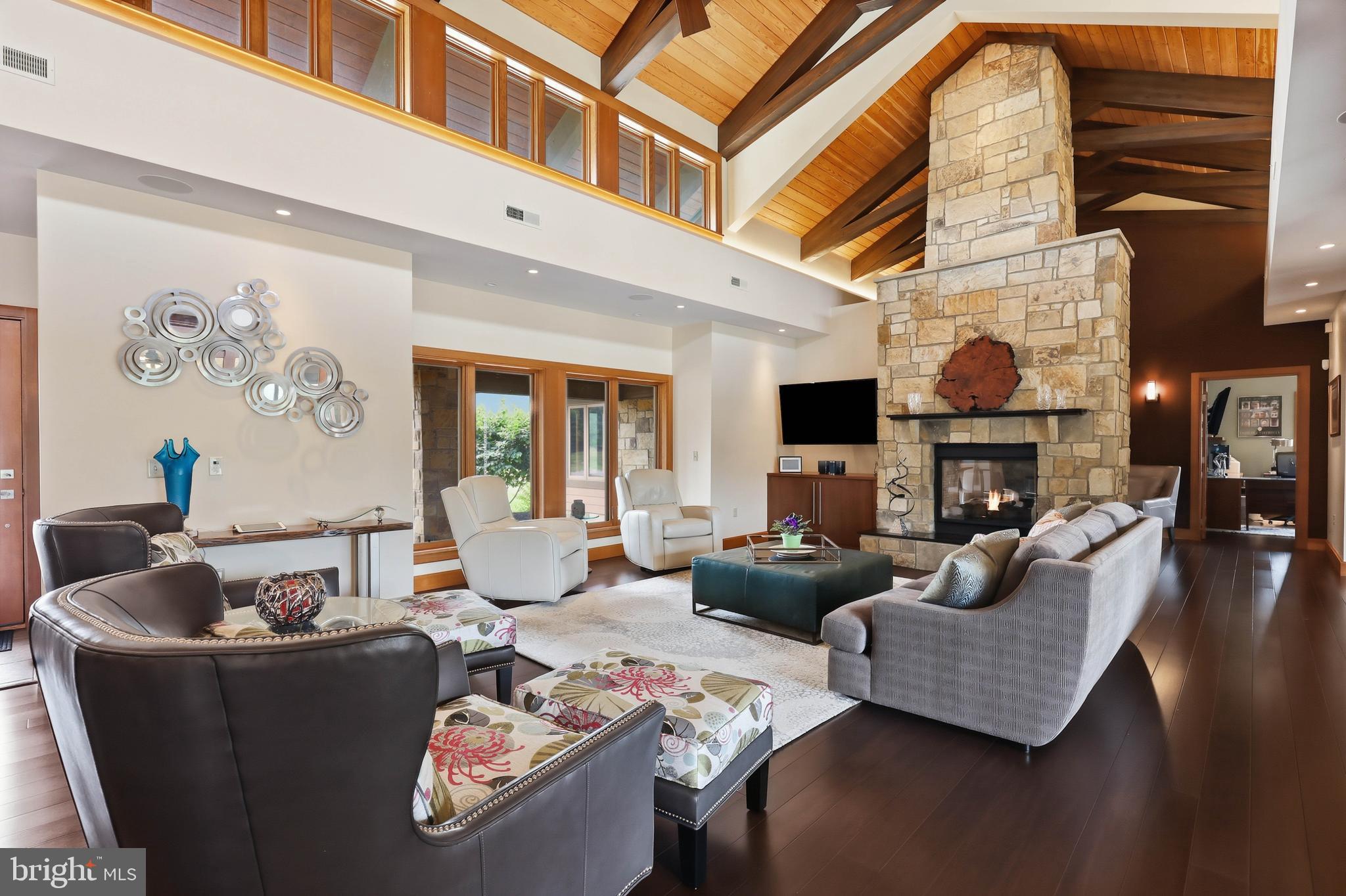 1885 GREENBRIAR ROAD