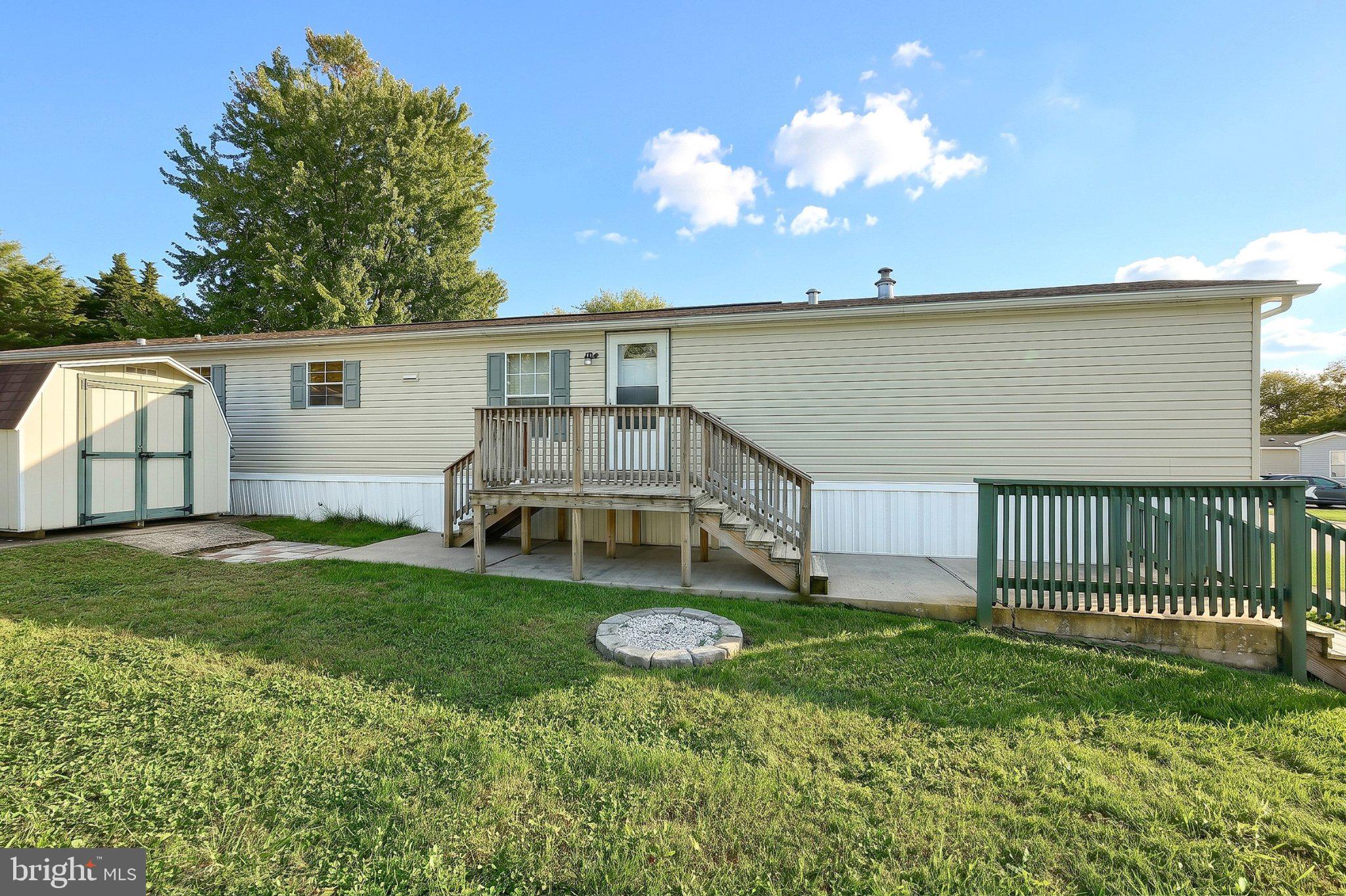 53 CHESAPEAKE ESTATE