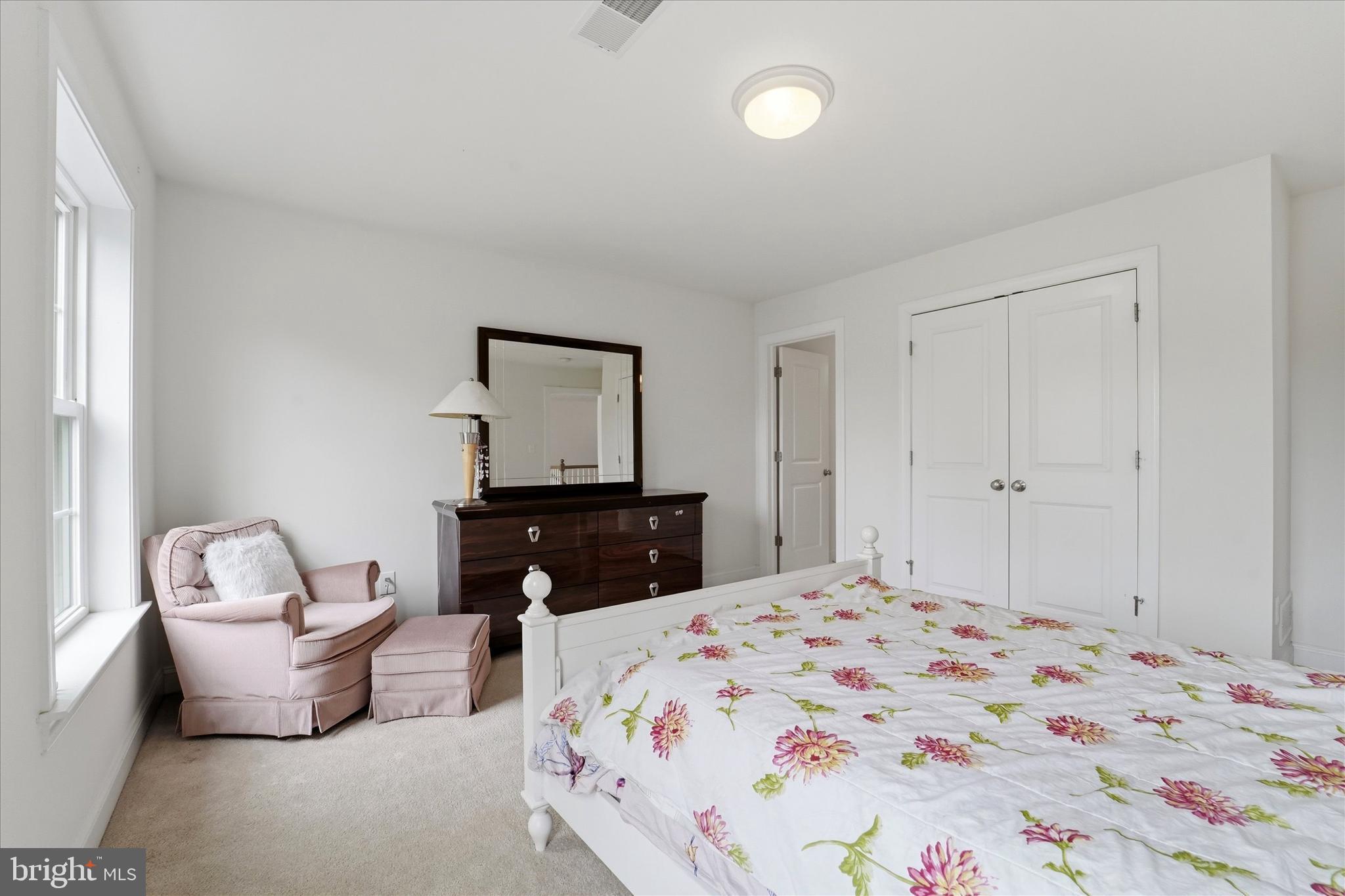 DEEPDALE - Residential