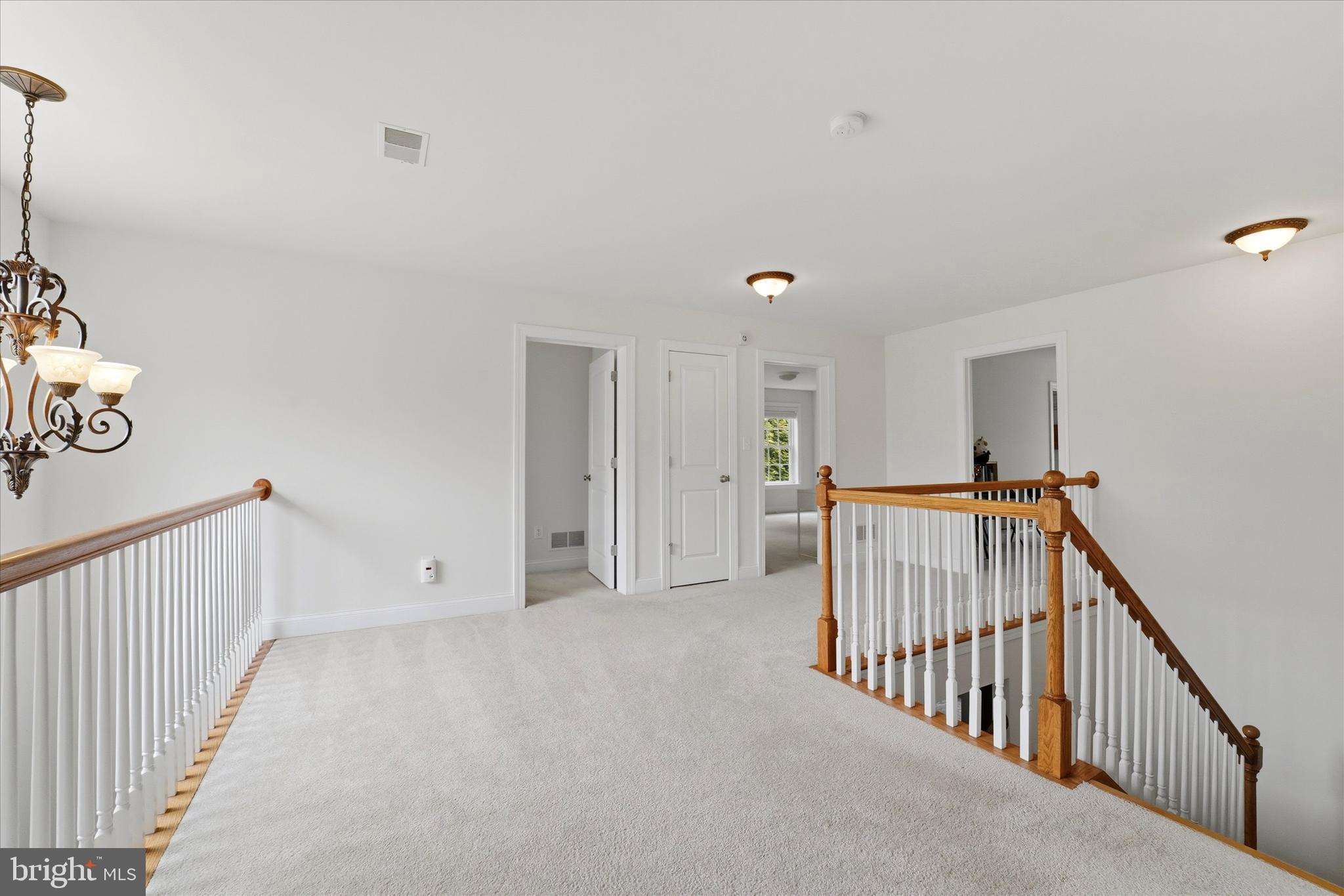 DEEPDALE - Residential