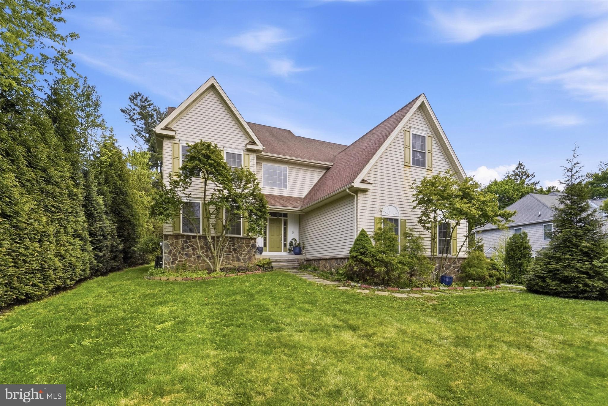 DEEPDALE - Residential