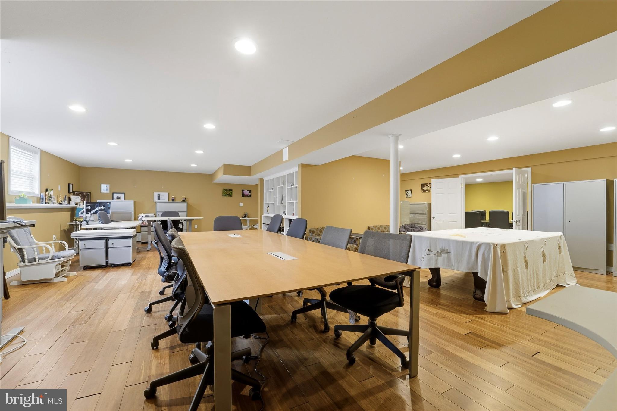 DEEPDALE - Residential