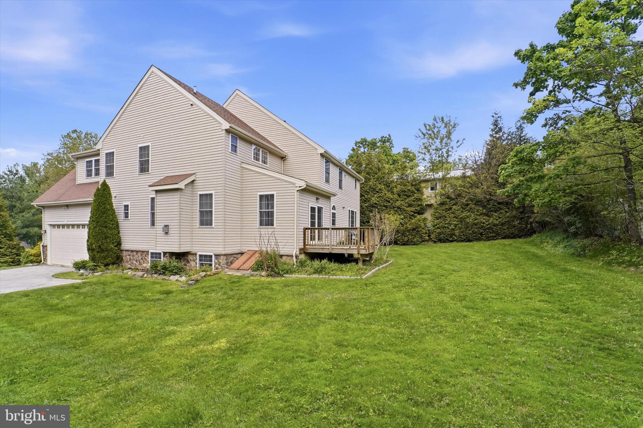 DEEPDALE - Residential