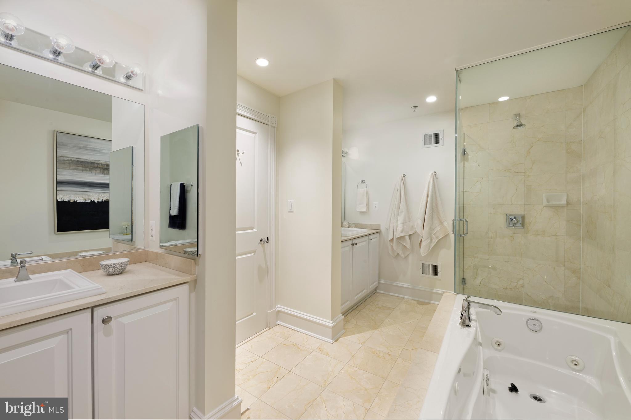 BACKYARD BOATS - Residential