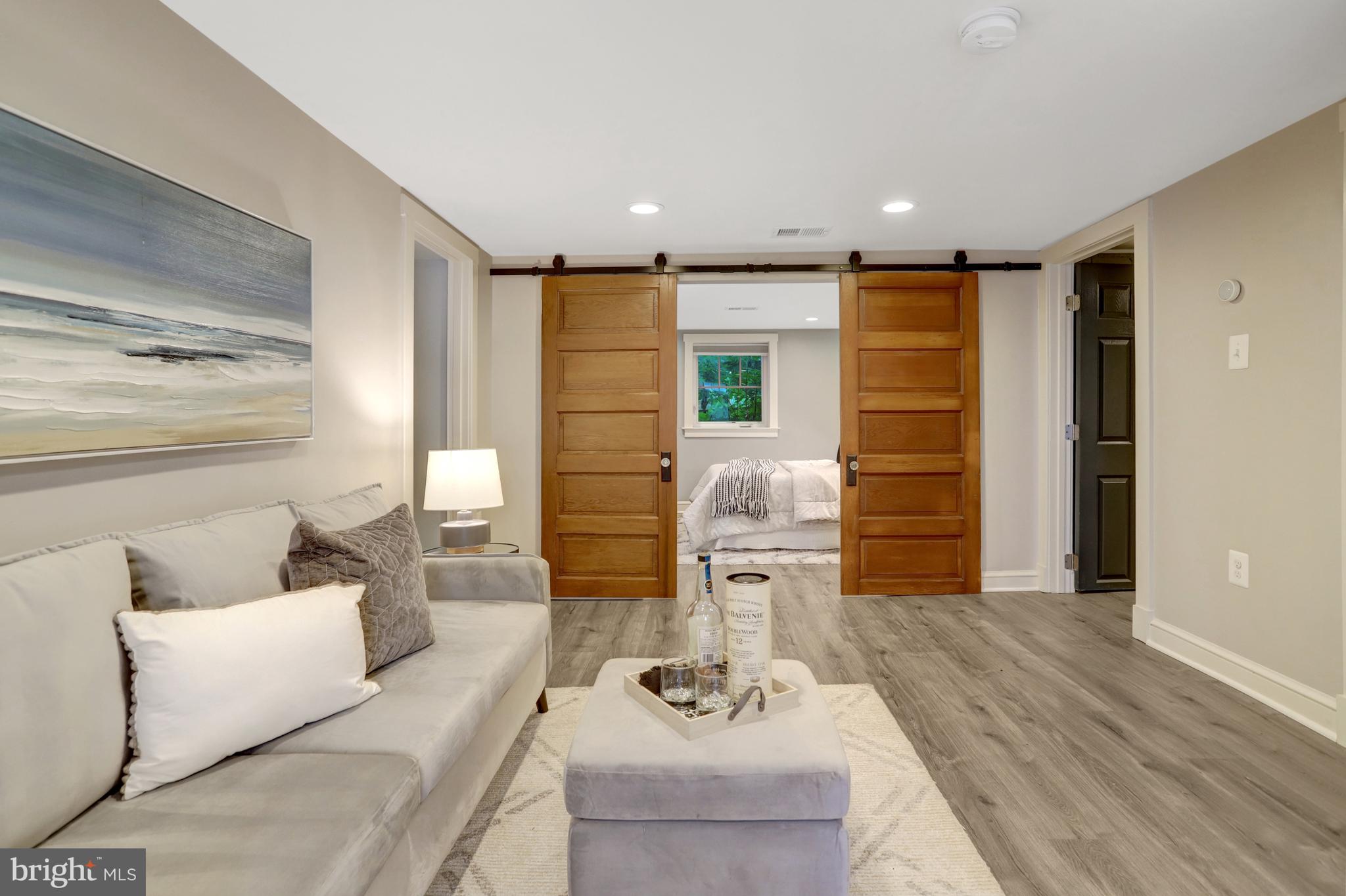 CHERRYDALE - Residential